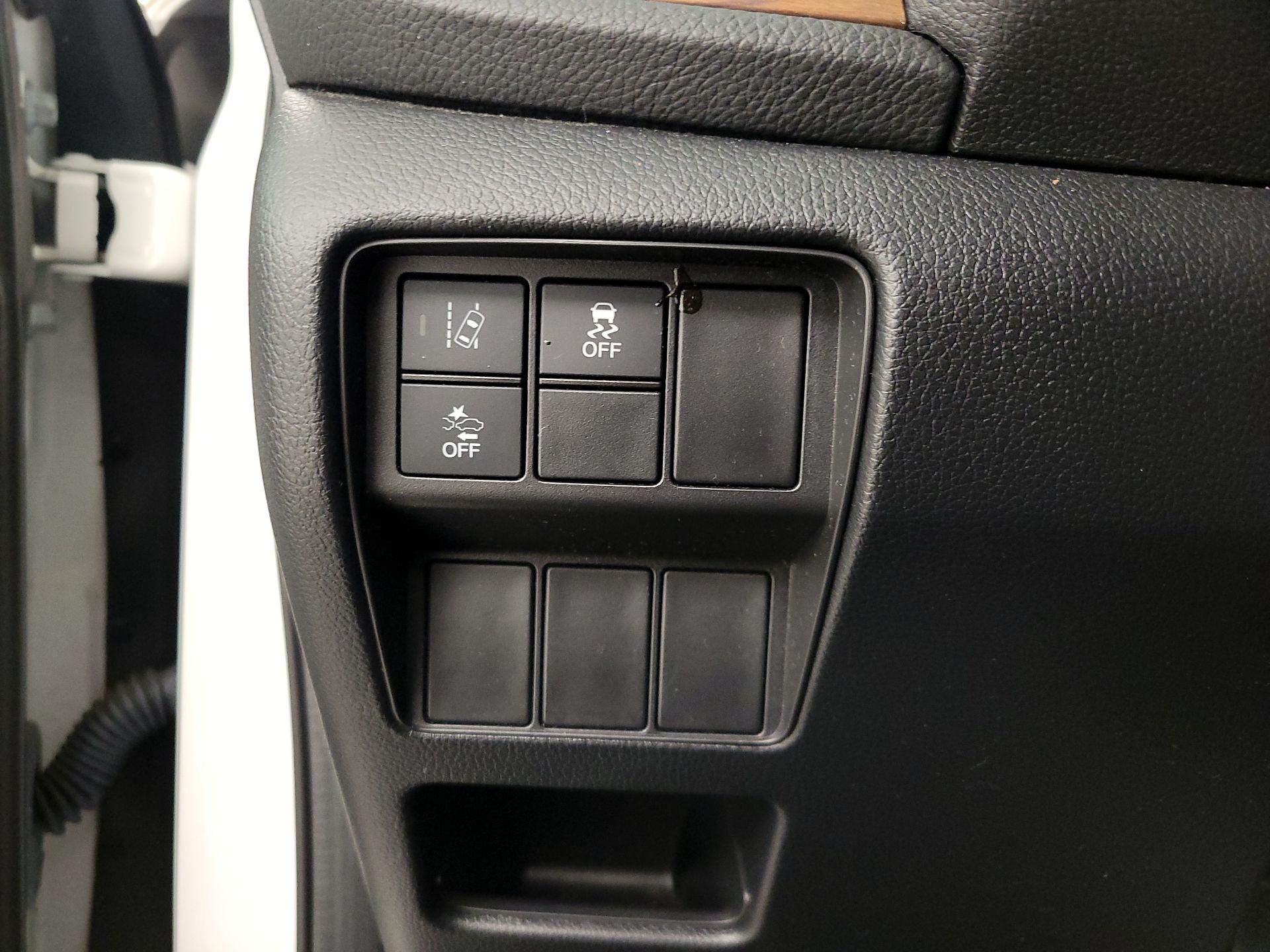 Thumbnail: 2019 Honda CR-V - 13