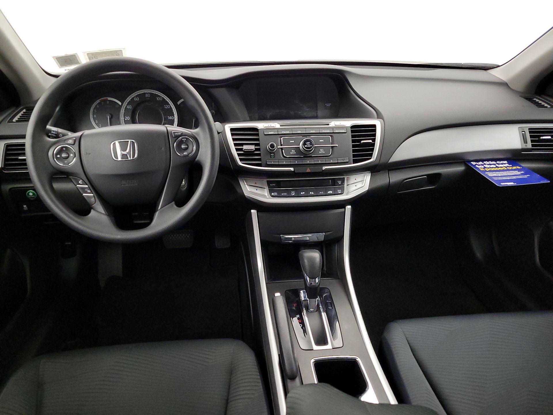 Thumbnail: 2015 Honda Accord - 9