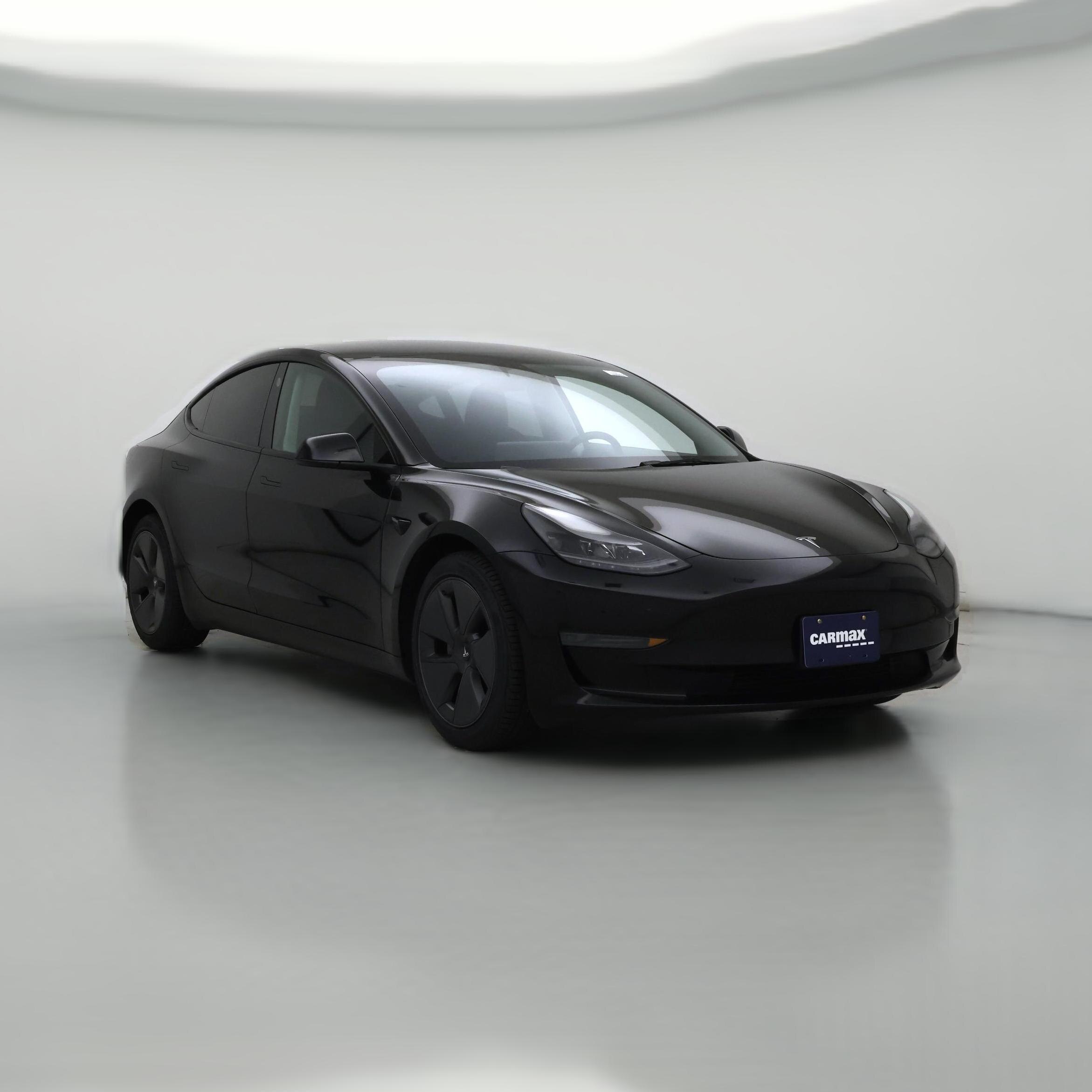 Thumbnail: 2023 Tesla Model 3 - 1