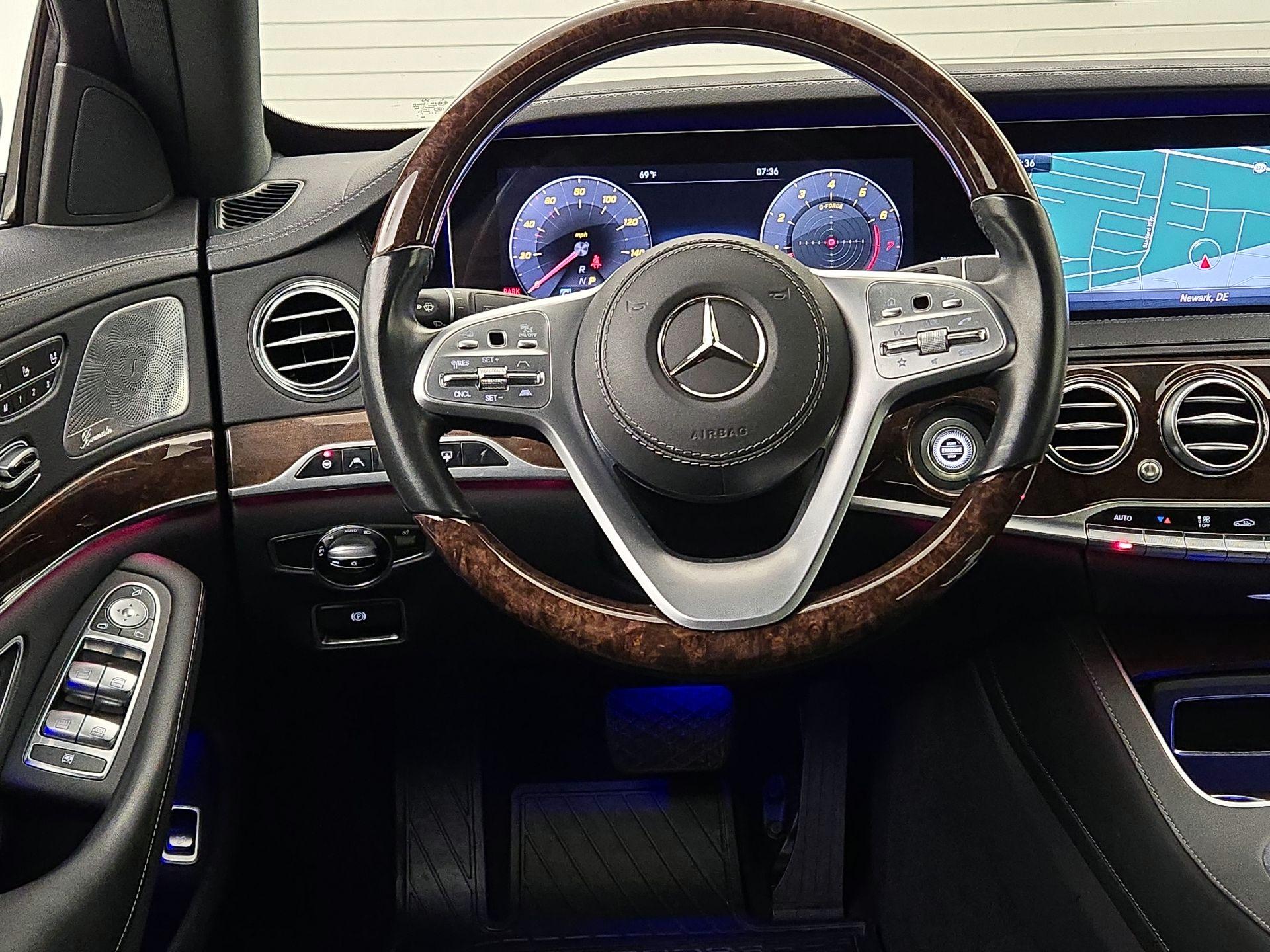 Thumbnail: 2020 Mercedes-Benz S-Class - 10