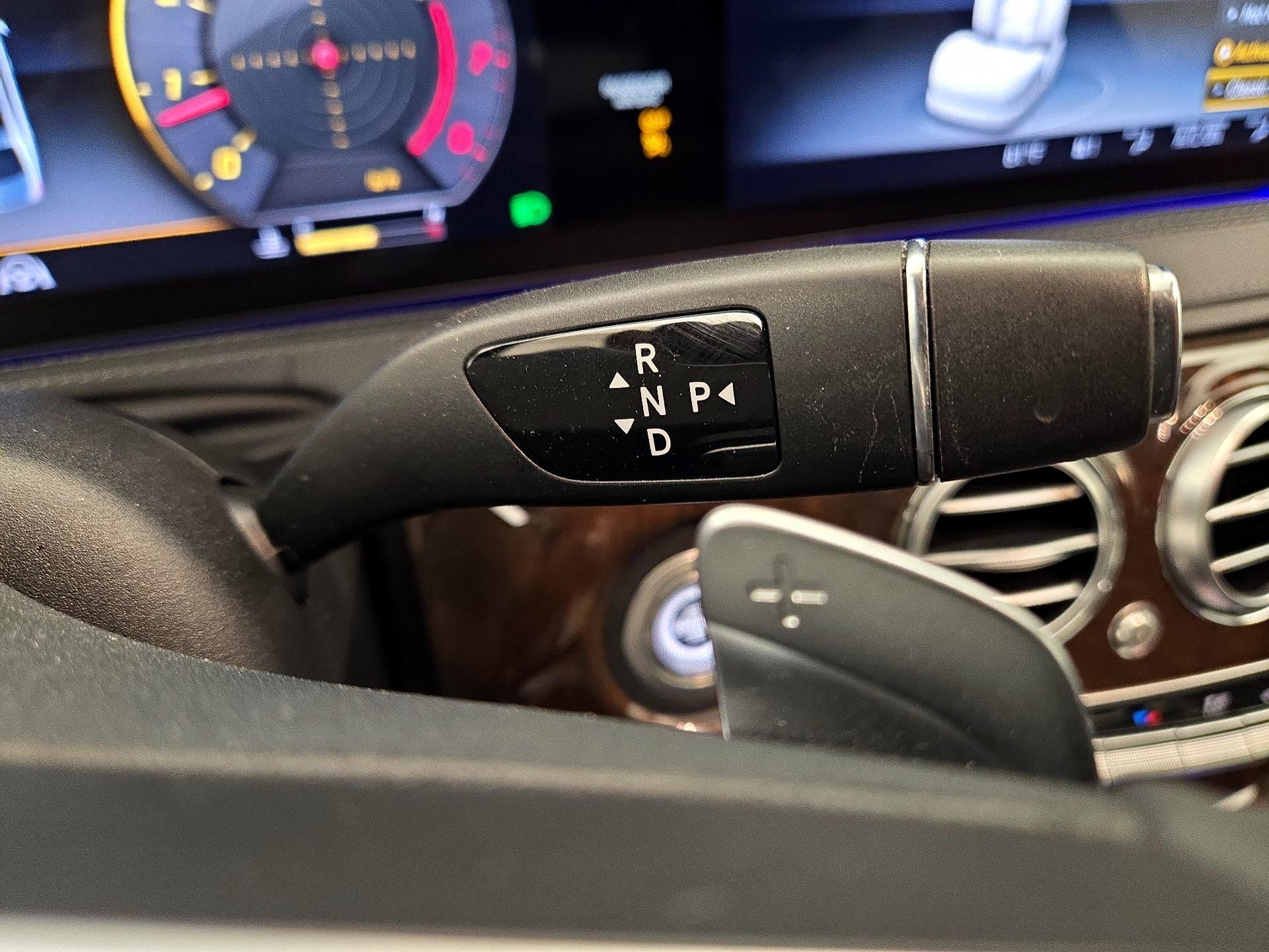 Thumbnail: 2020 Mercedes-Benz S-Class - 18