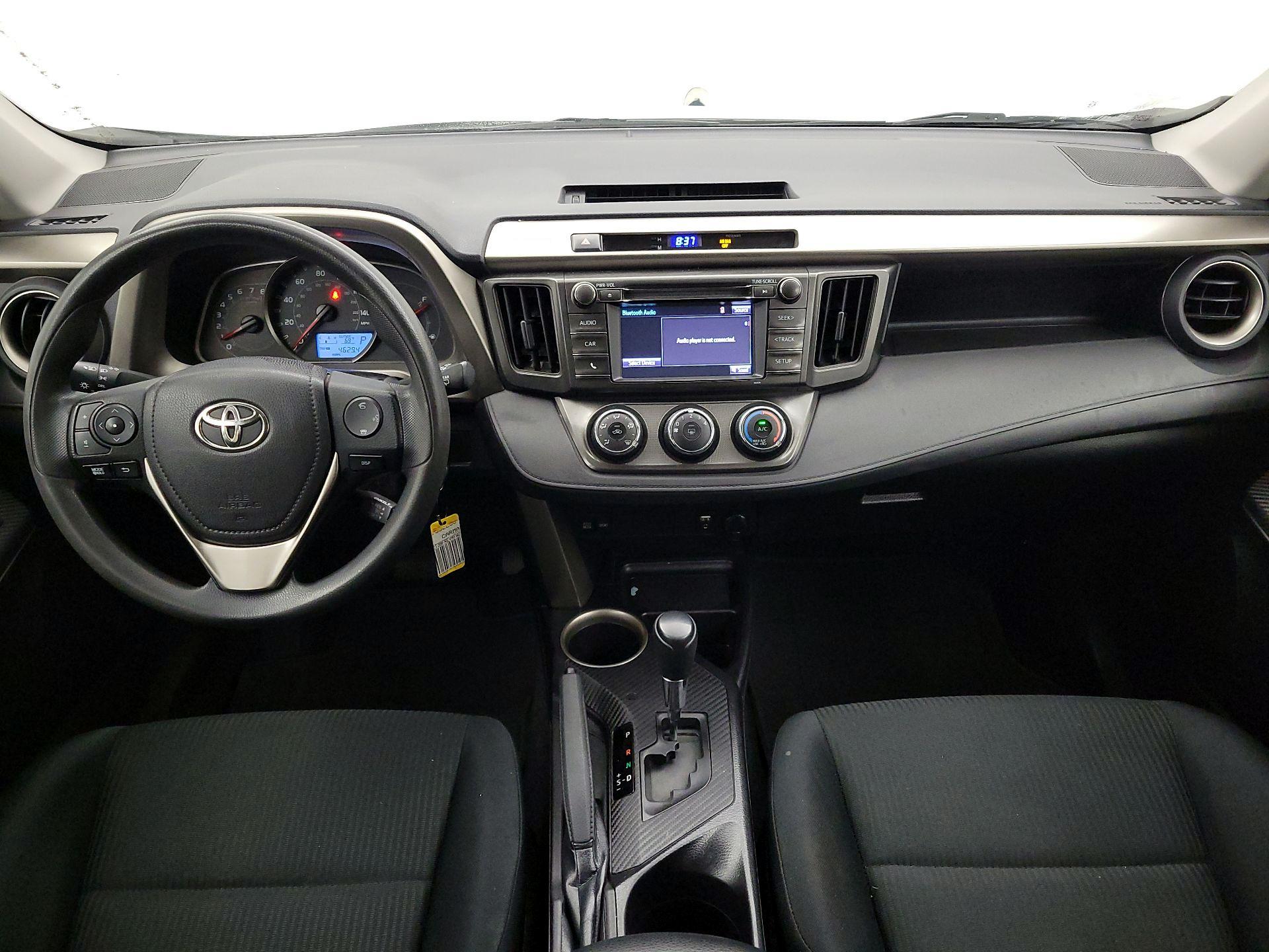 Thumbnail: 2015 Toyota RAV4 - 9