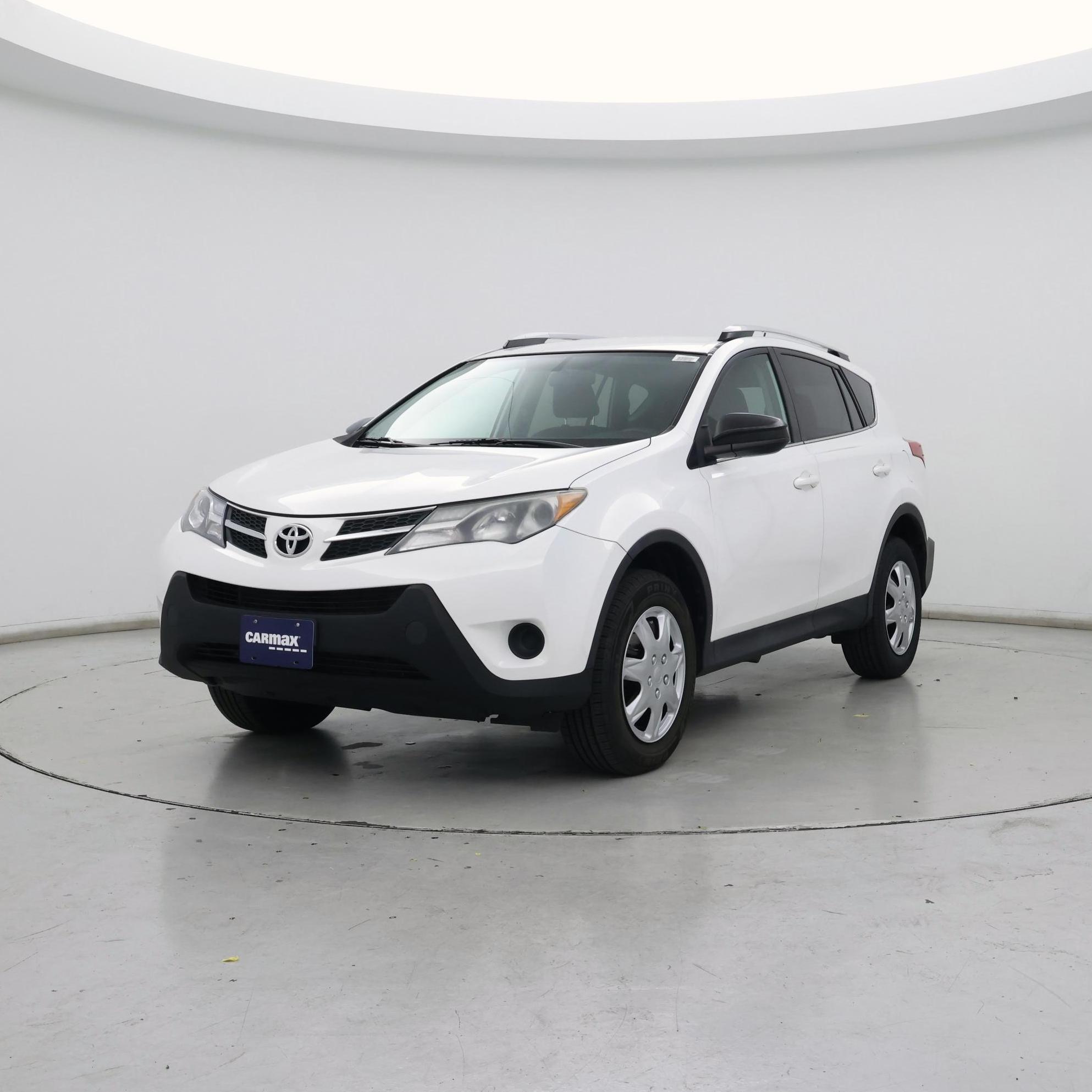 Thumbnail: 2015 Toyota RAV4 - 4