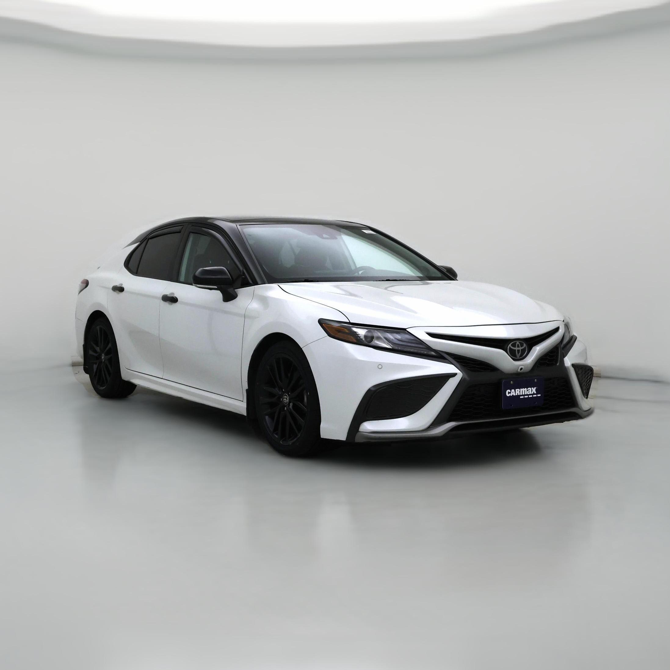 Thumbnail: 2022 Toyota Camry - 1
