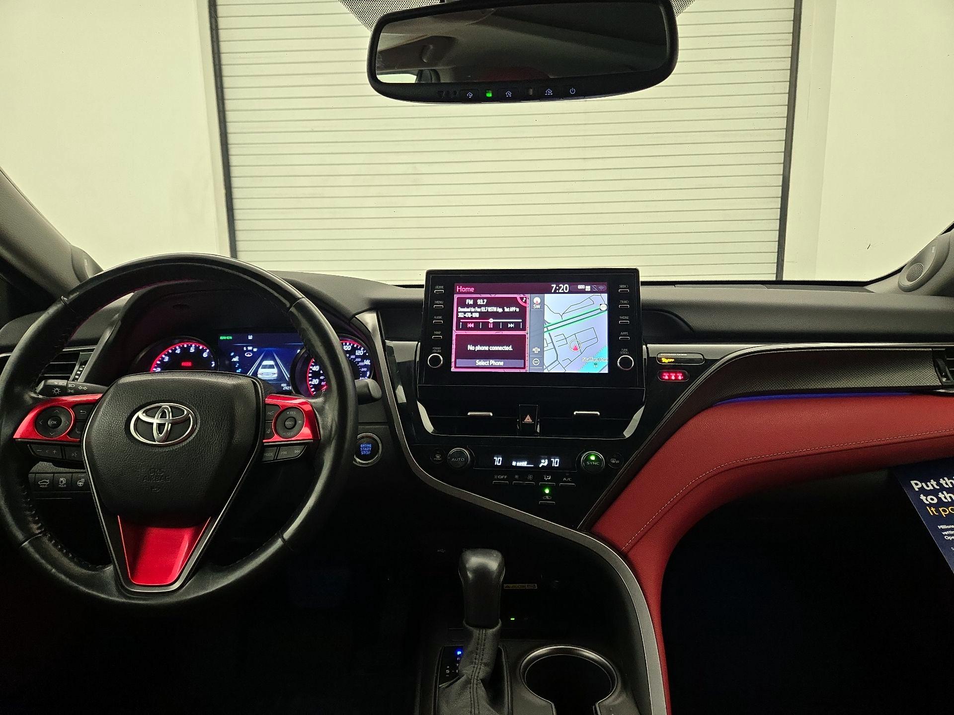 Thumbnail: 2022 Toyota Camry - 9