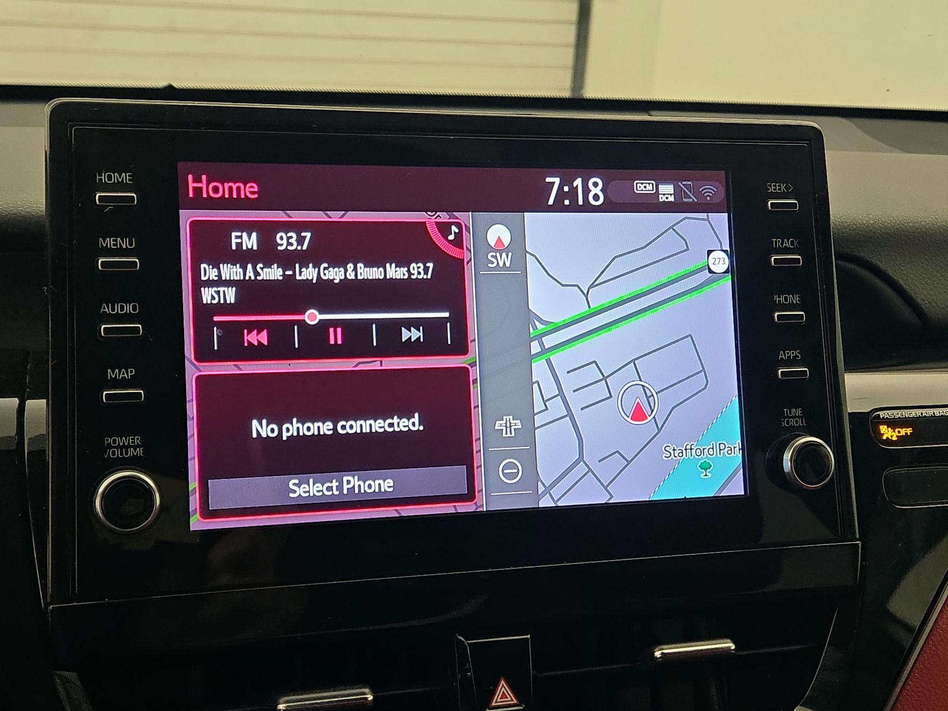 Thumbnail: 2022 Toyota Camry - 15