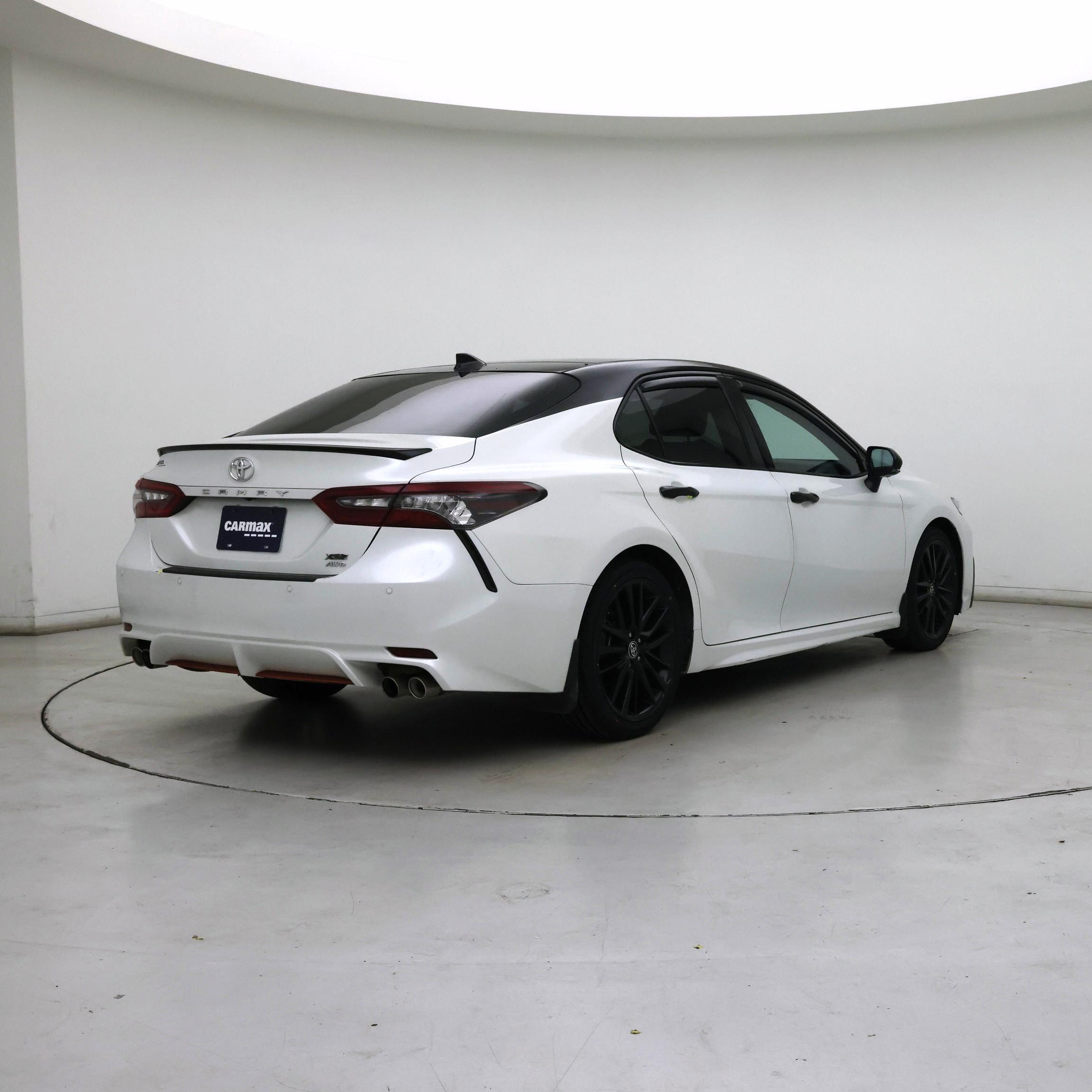 Thumbnail: 2022 Toyota Camry - 8