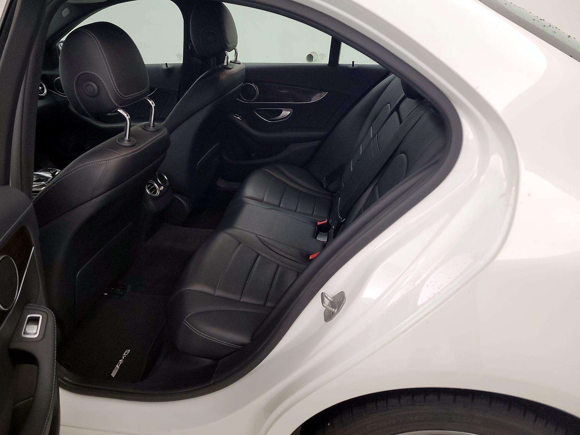 Thumbnail: 2016 Mercedes-Benz C-Class - 19