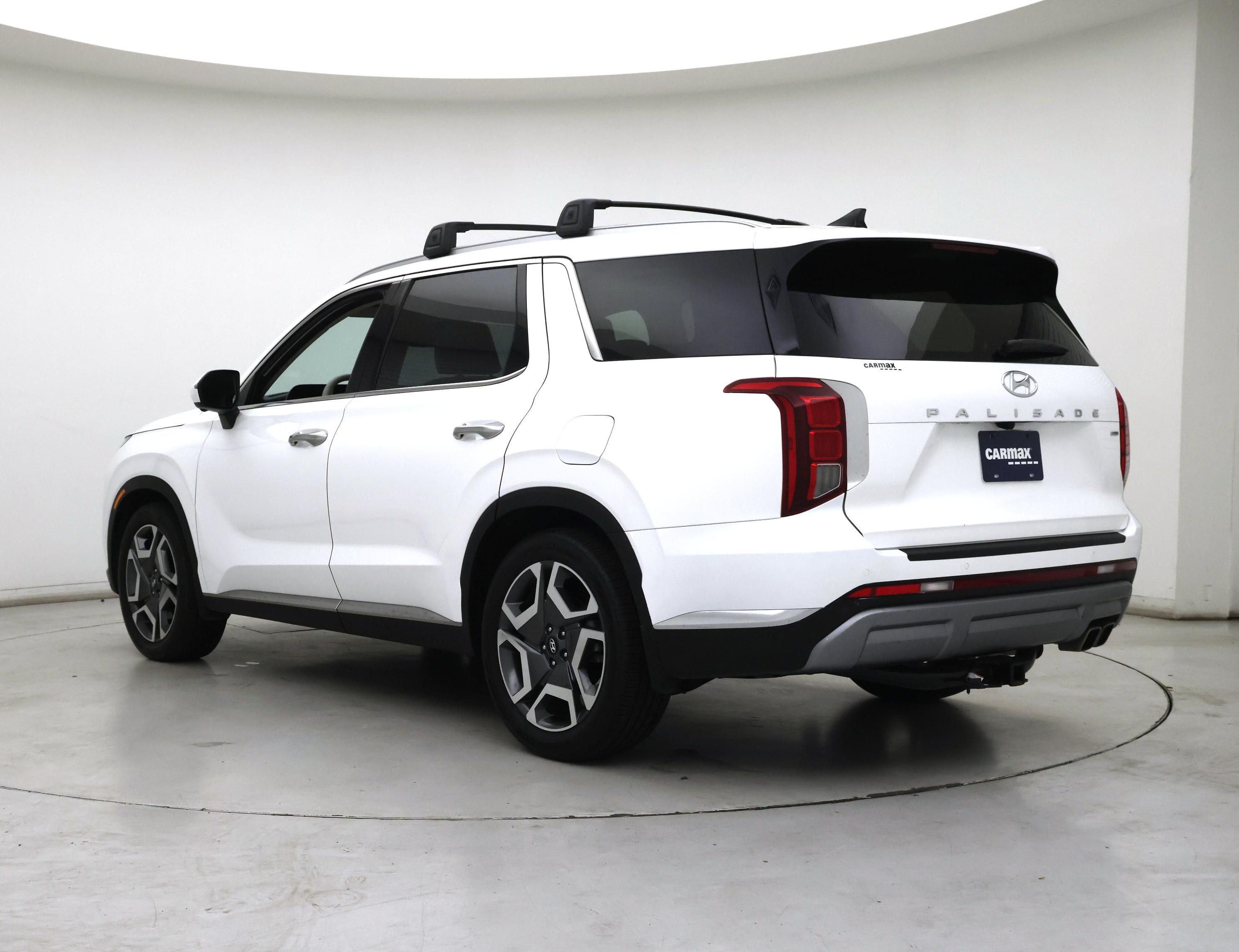 Thumbnail: 2023 Hyundai Palisade - 2