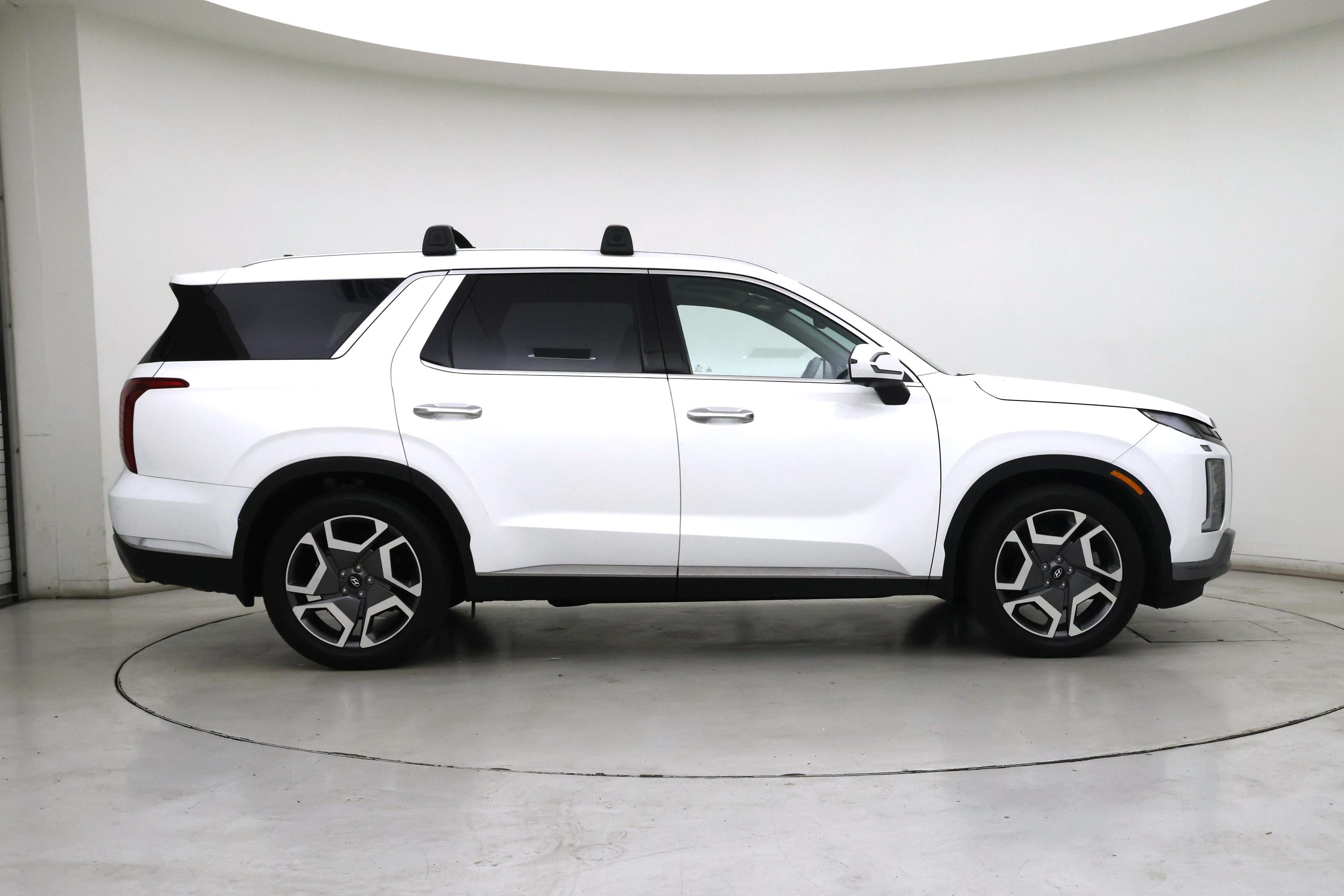 Thumbnail: 2023 Hyundai Palisade - 7