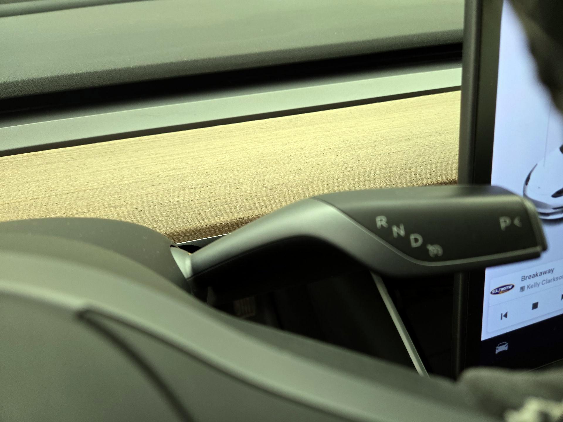 Thumbnail: 2020 Tesla Model 3 - 17