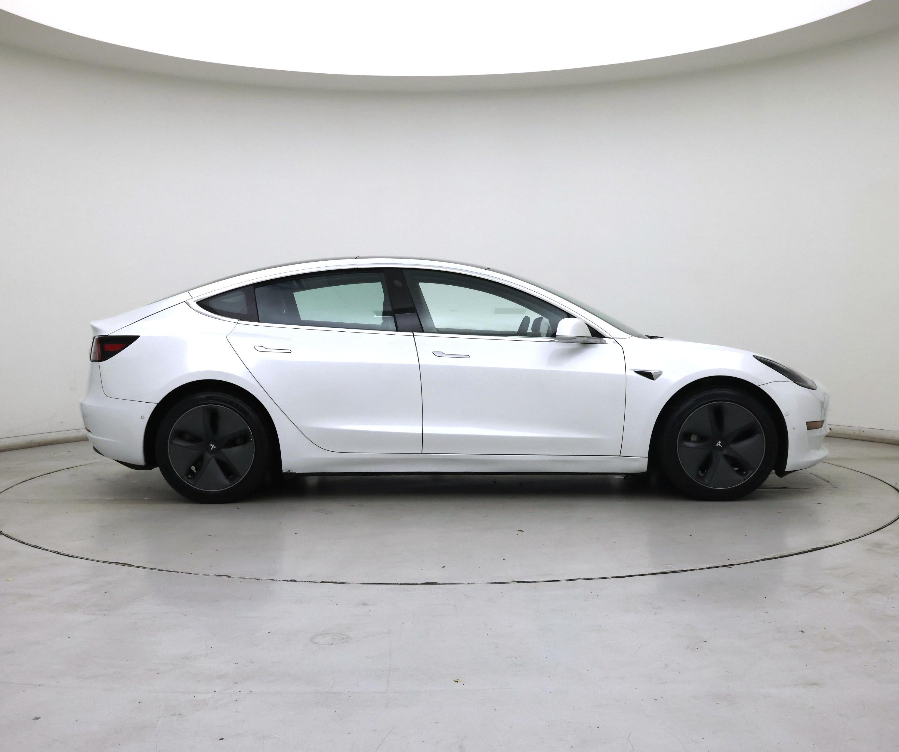 Thumbnail: 2020 Tesla Model 3 - 7