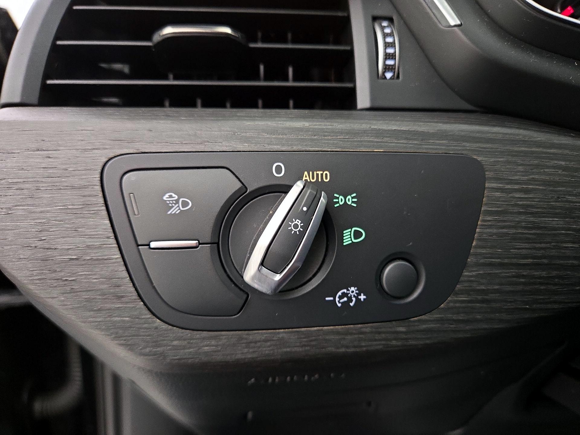 Thumbnail: 2020 Audi A4 - 13