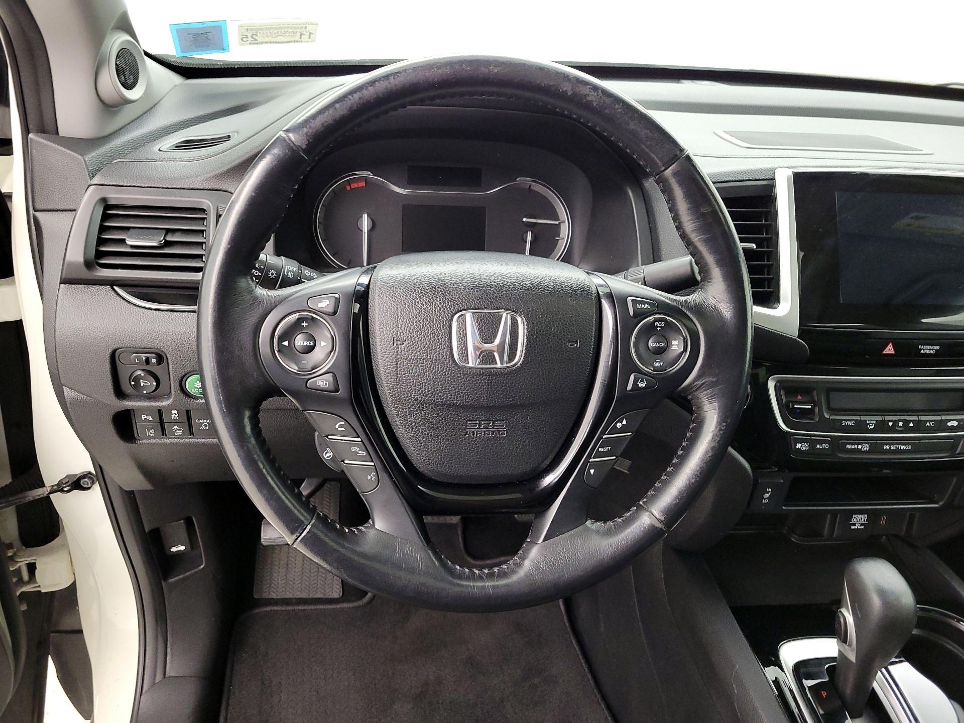Thumbnail: 2018 Honda Ridgeline - 10