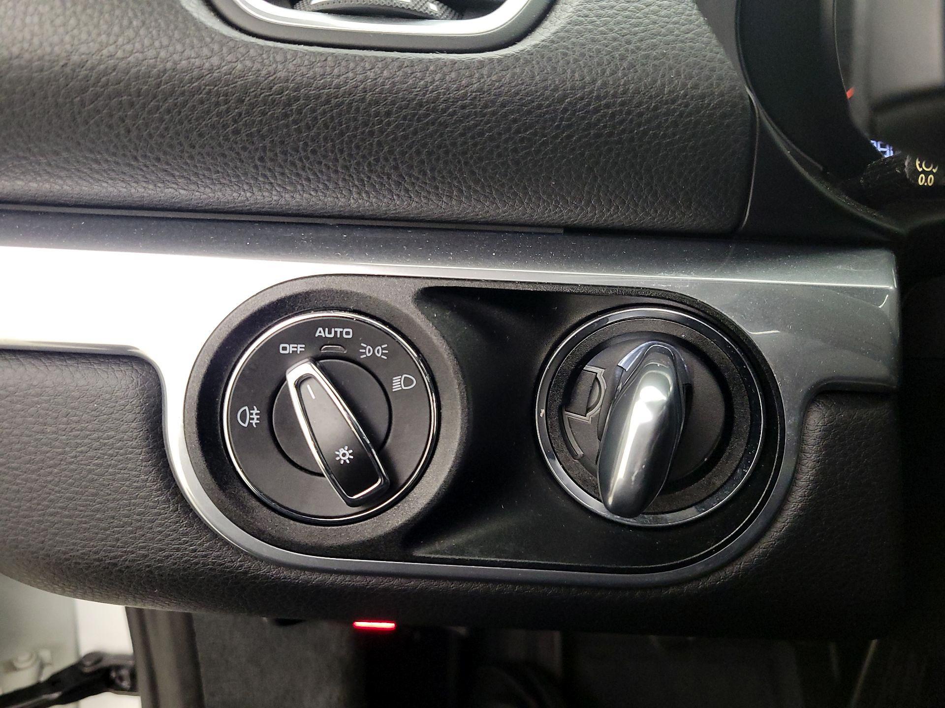 Thumbnail: 2019 Porsche 718 Cayman - 13