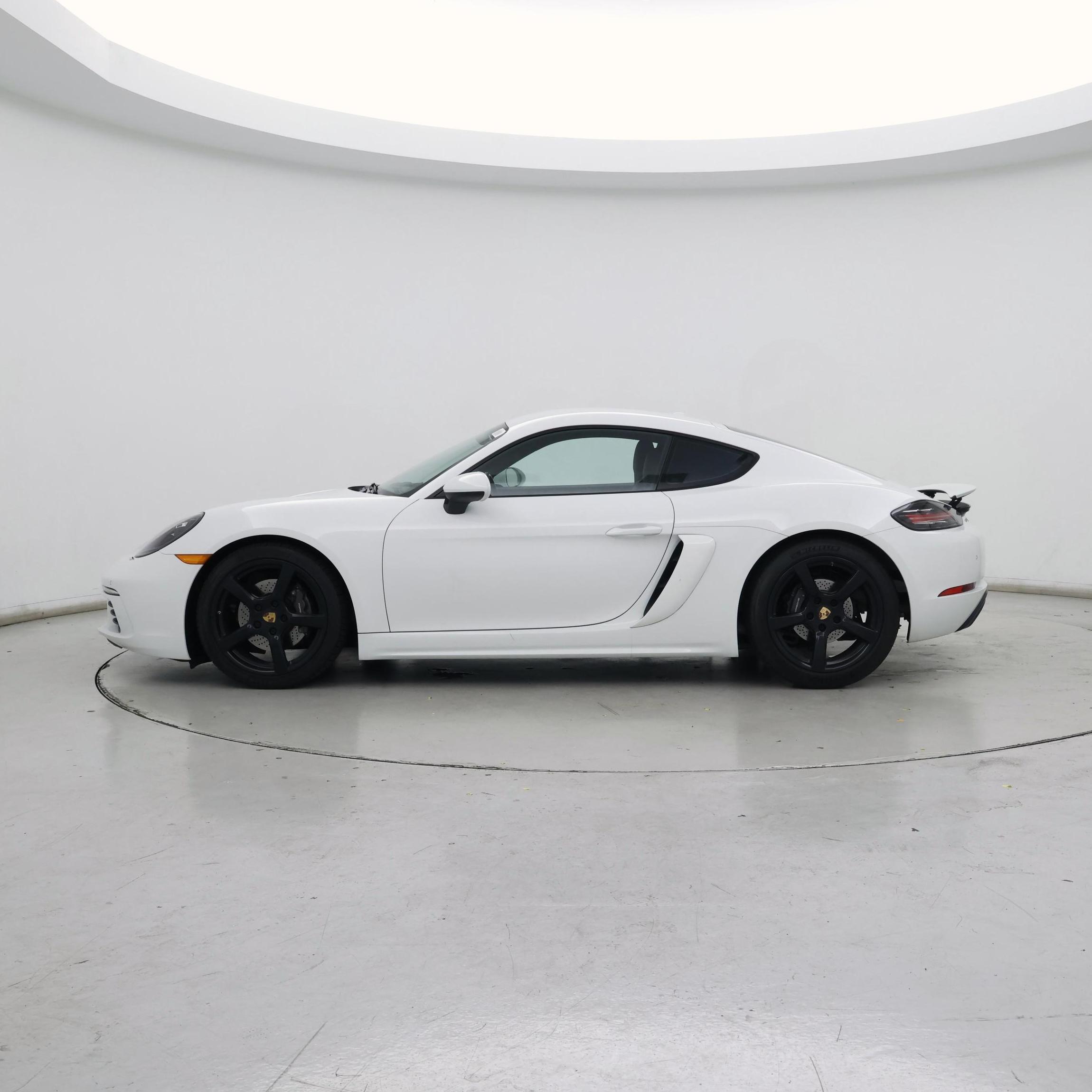 Thumbnail: 2019 Porsche 718 Cayman - 3