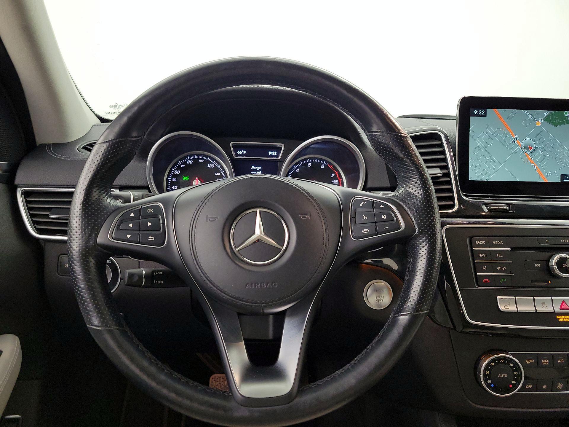 Thumbnail: 2017 Mercedes-Benz GLS - 10