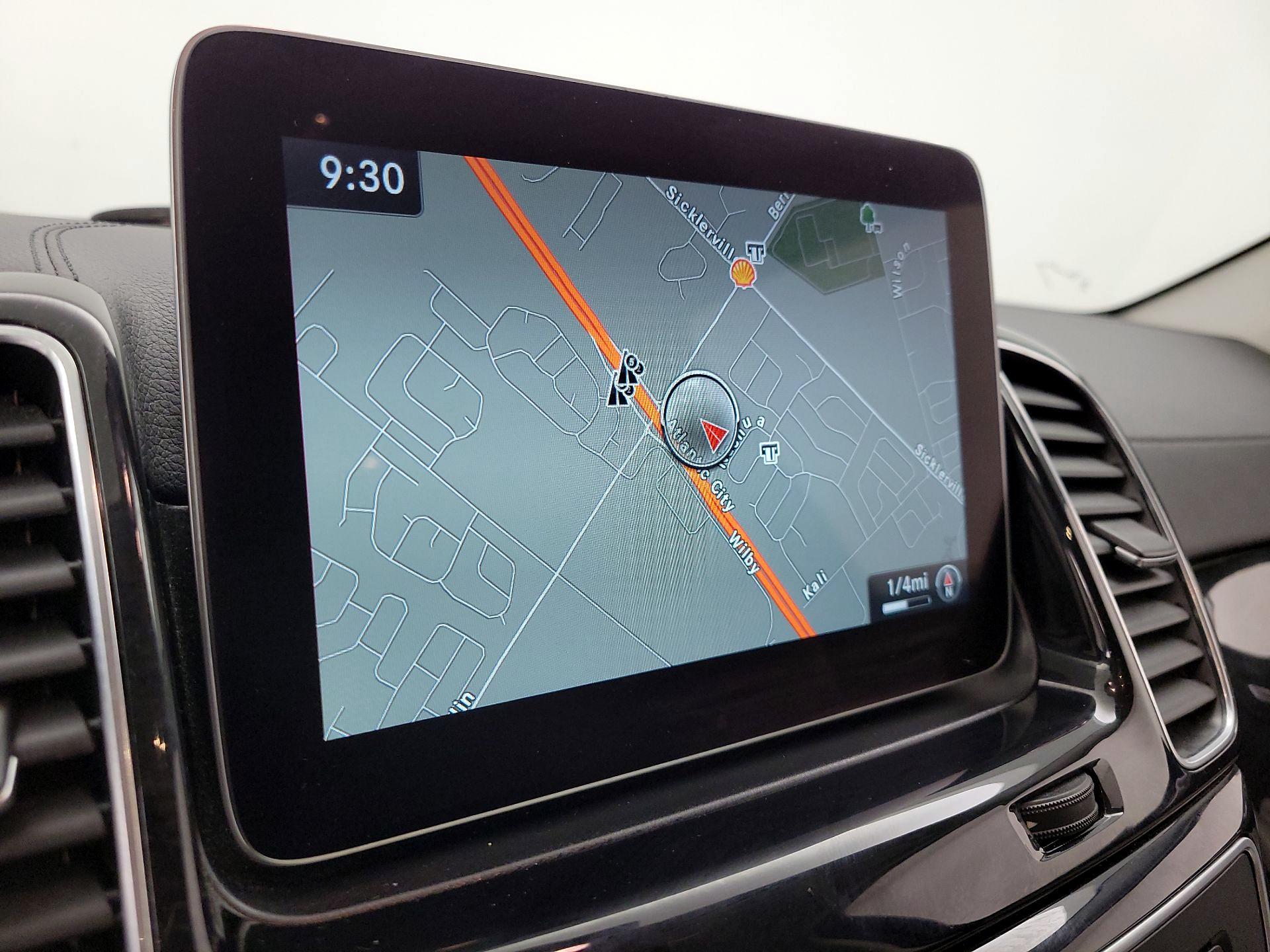 Thumbnail: 2017 Mercedes-Benz GLS - 14