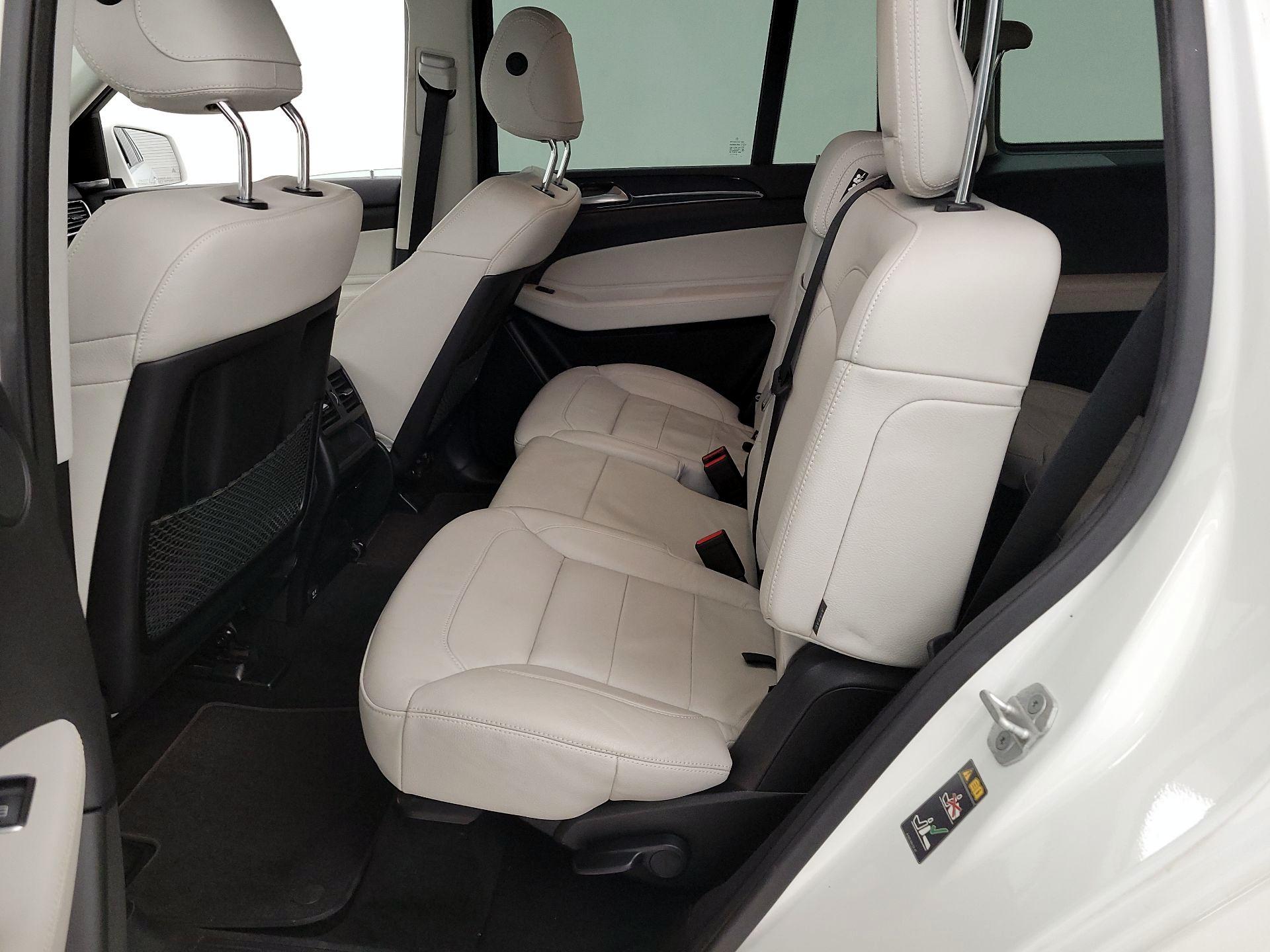 Thumbnail: 2017 Mercedes-Benz GLS - 20