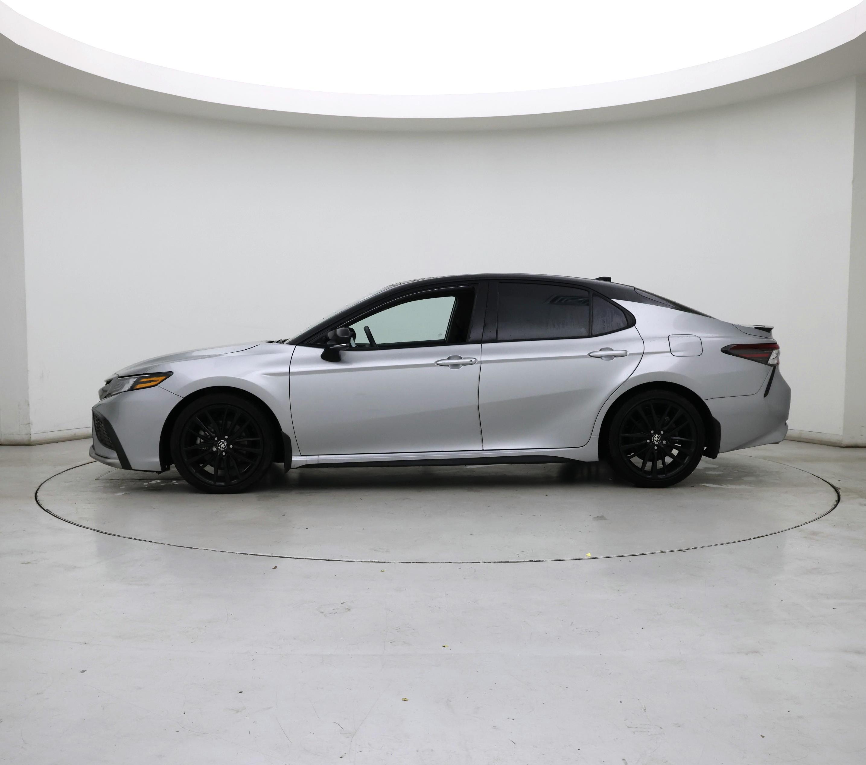 Thumbnail: 2023 Toyota Camry - 3