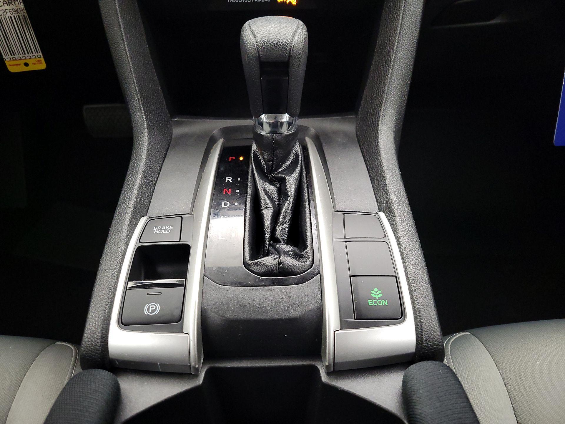 Thumbnail: 2019 Honda Civic - 17