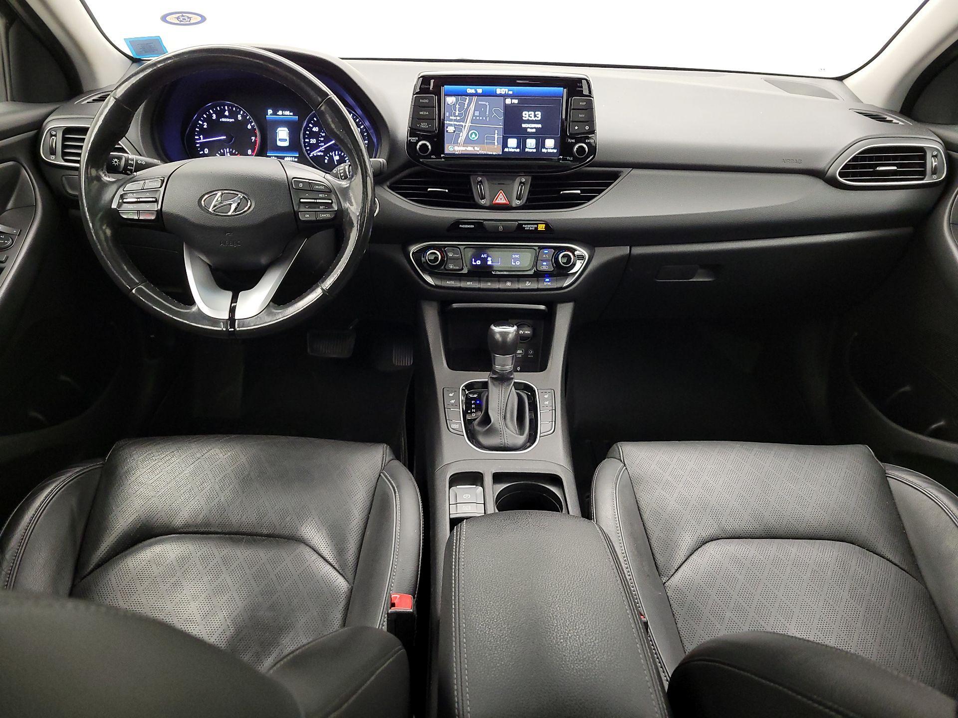 Thumbnail: 2018 Hyundai Elantra - 9