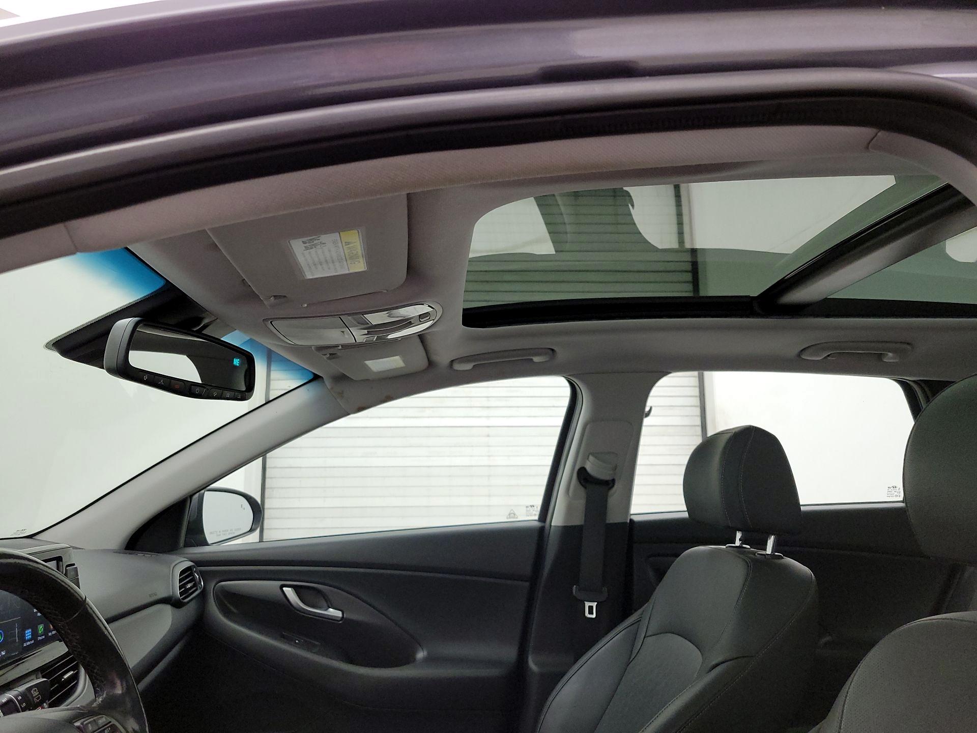 Thumbnail: 2018 Hyundai Elantra - 20