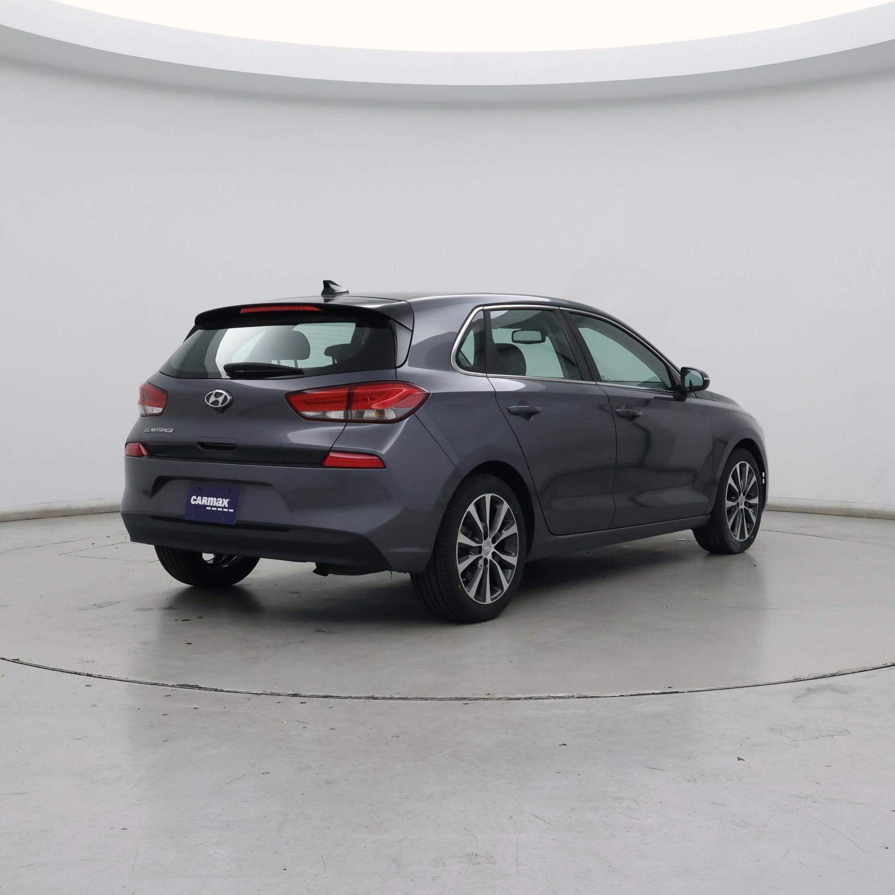 Thumbnail: 2018 Hyundai Elantra - 8