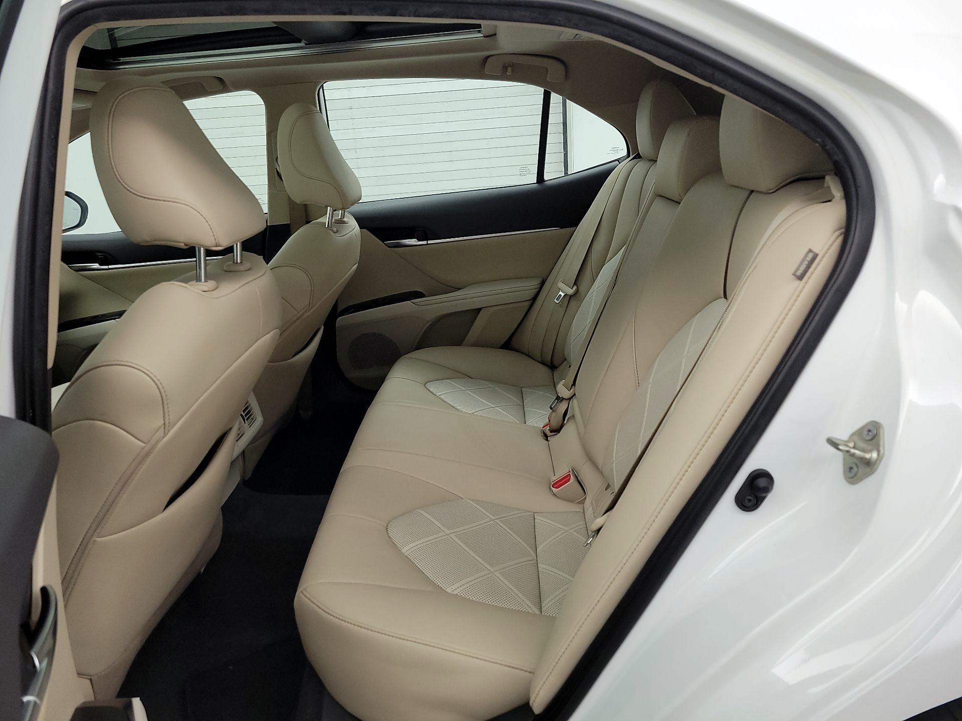 Thumbnail: 2019 Toyota Camry - 20