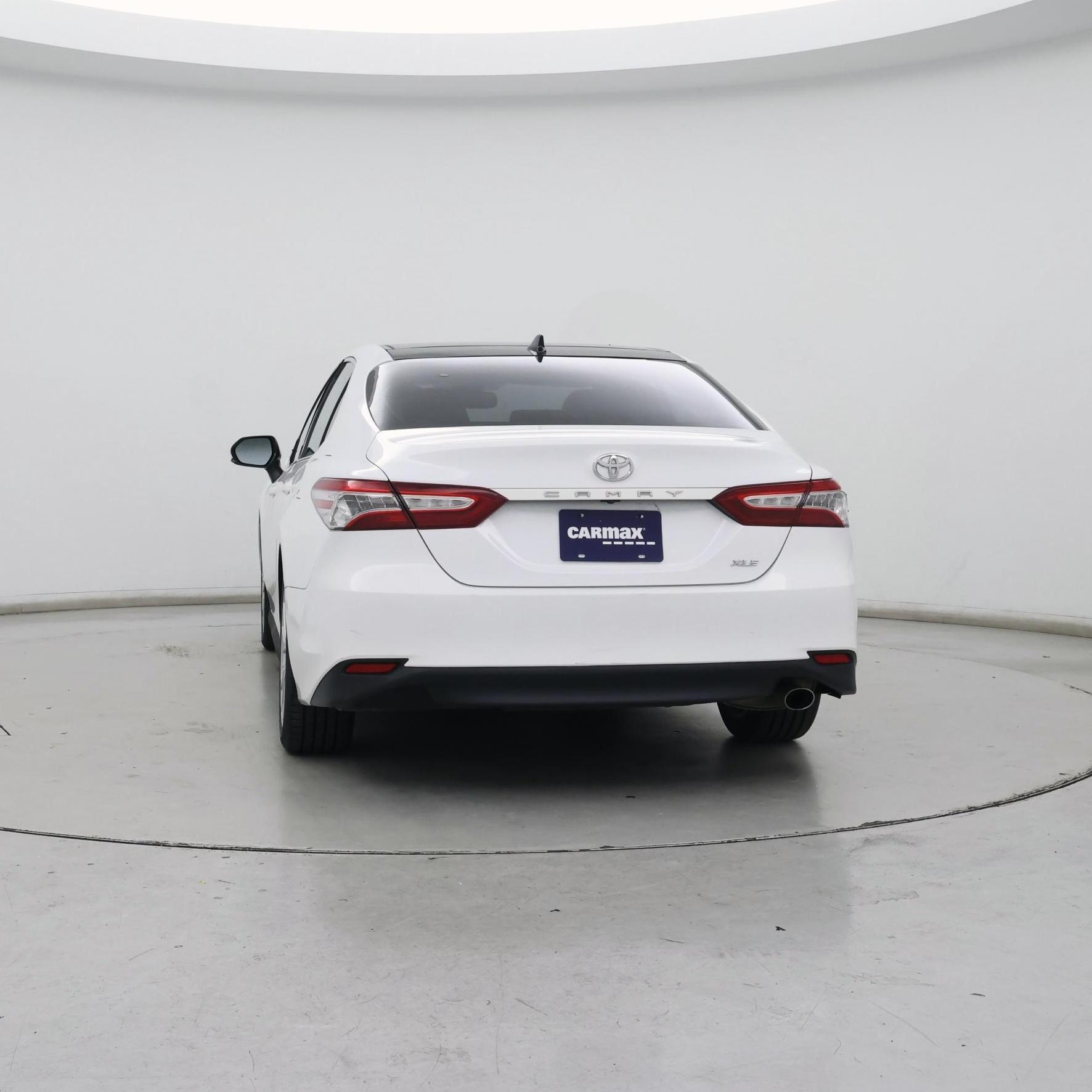 Thumbnail: 2019 Toyota Camry - 6