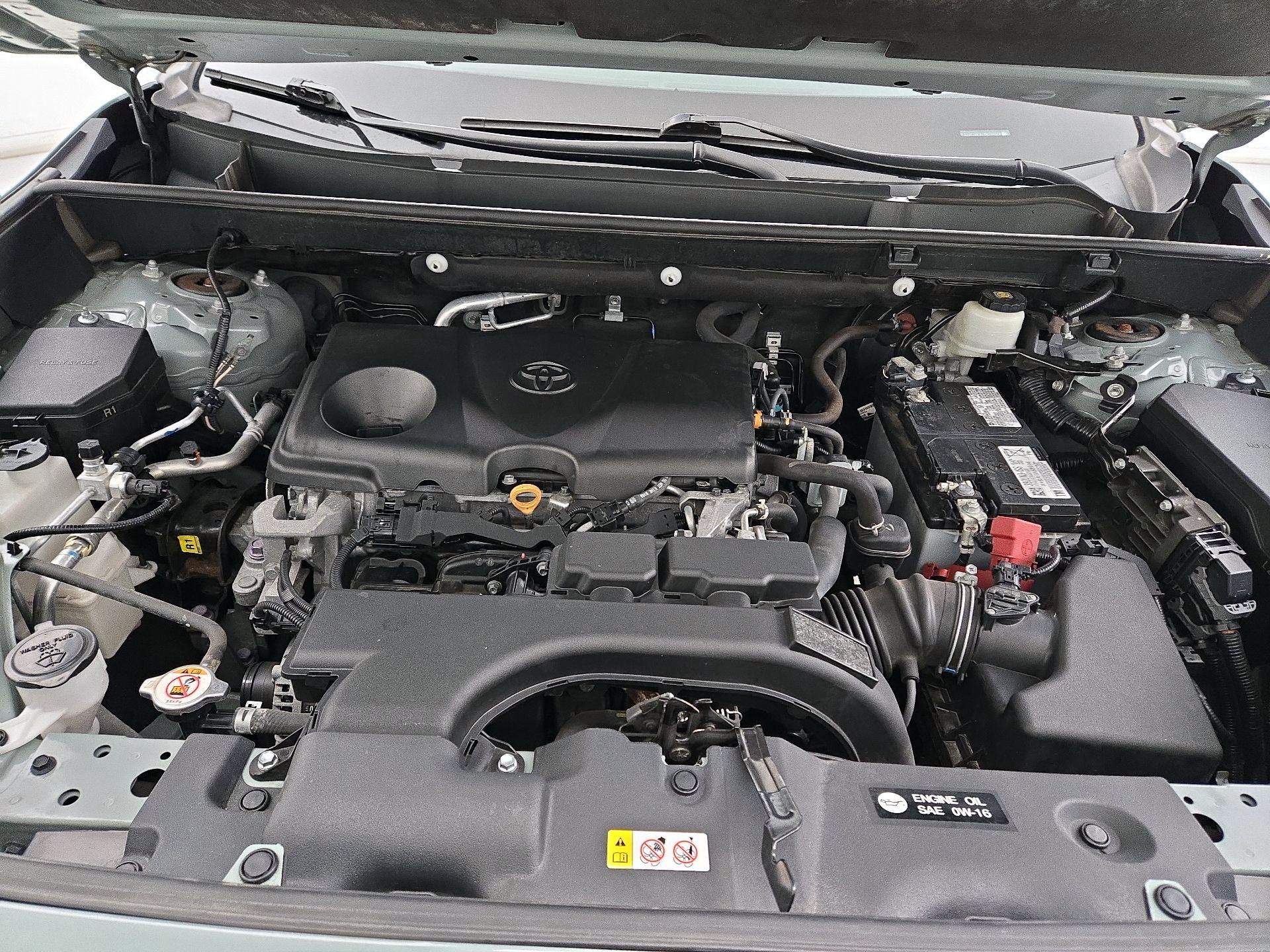 Thumbnail: 2021 Toyota RAV4 - 19