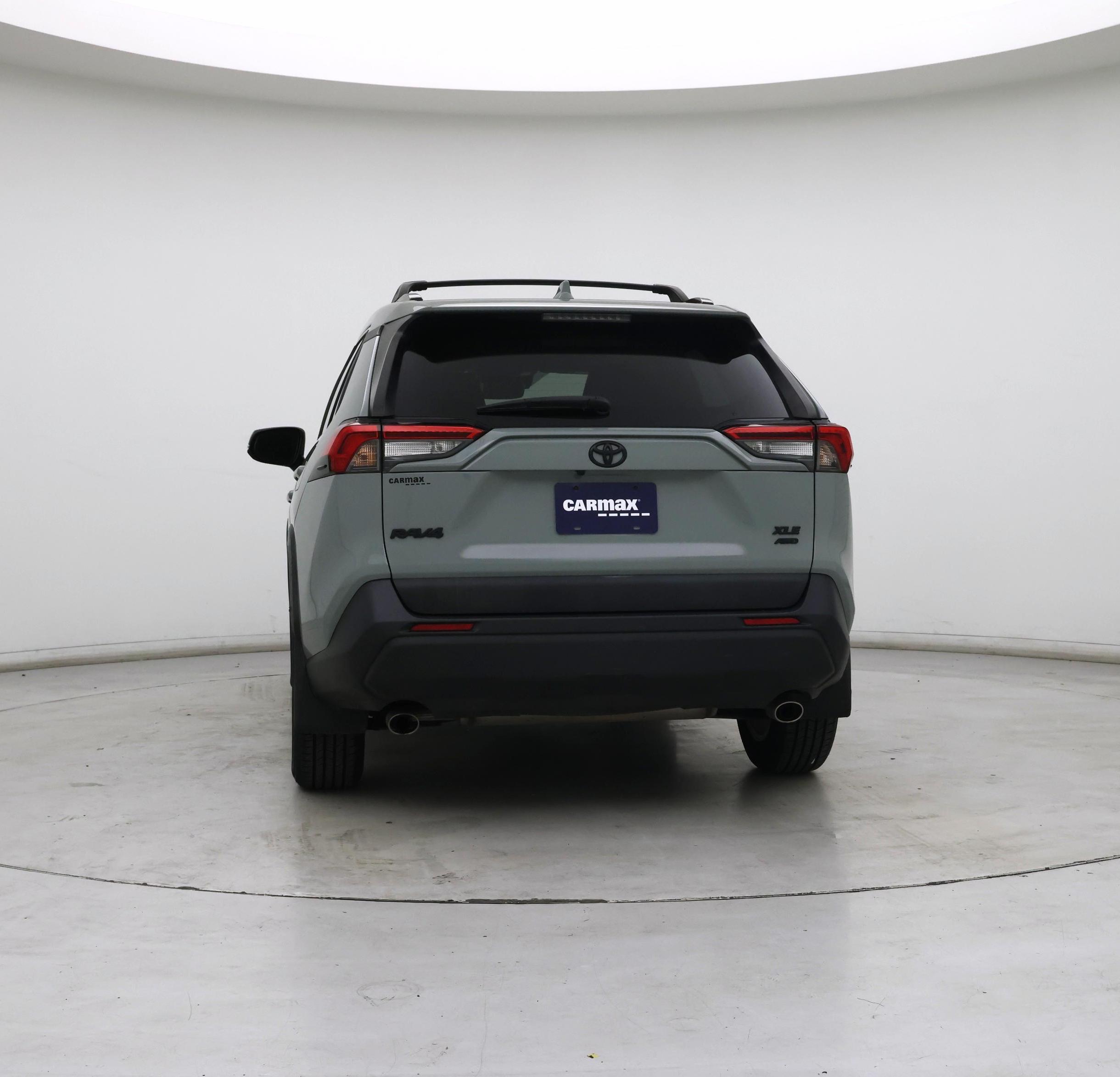 Thumbnail: 2021 Toyota RAV4 - 6