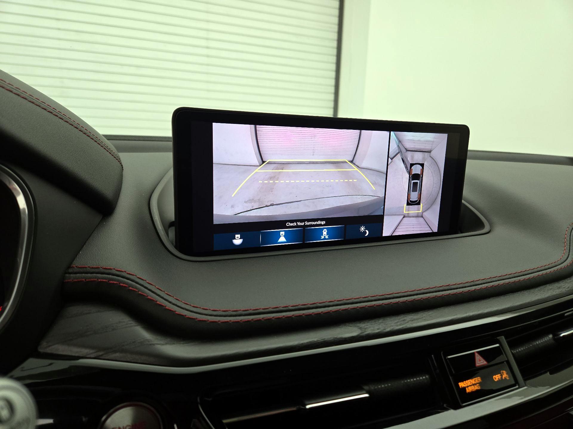 Thumbnail: 2022 Acura MDX - 14