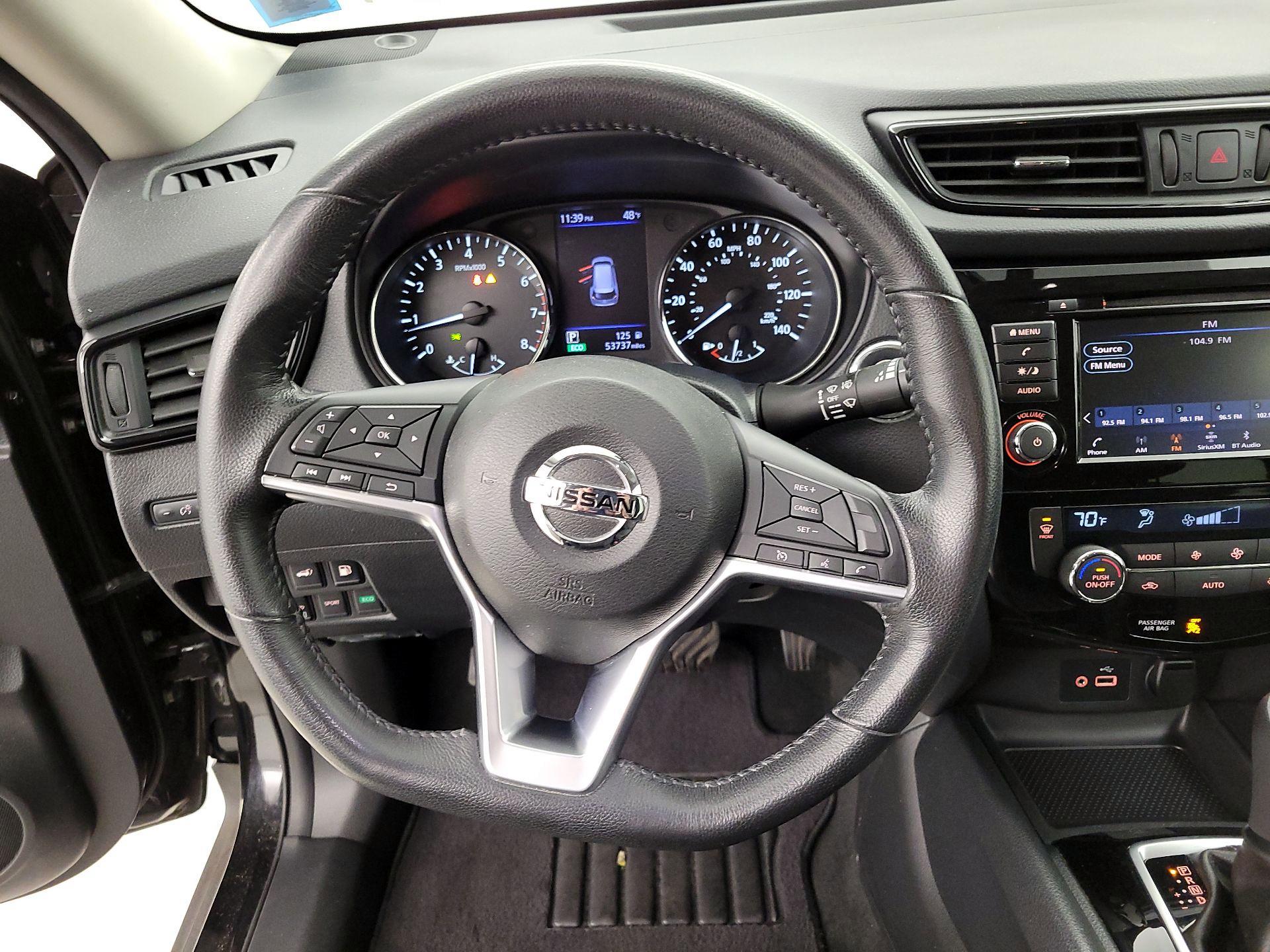 Thumbnail: 2018 Nissan Rogue - 10