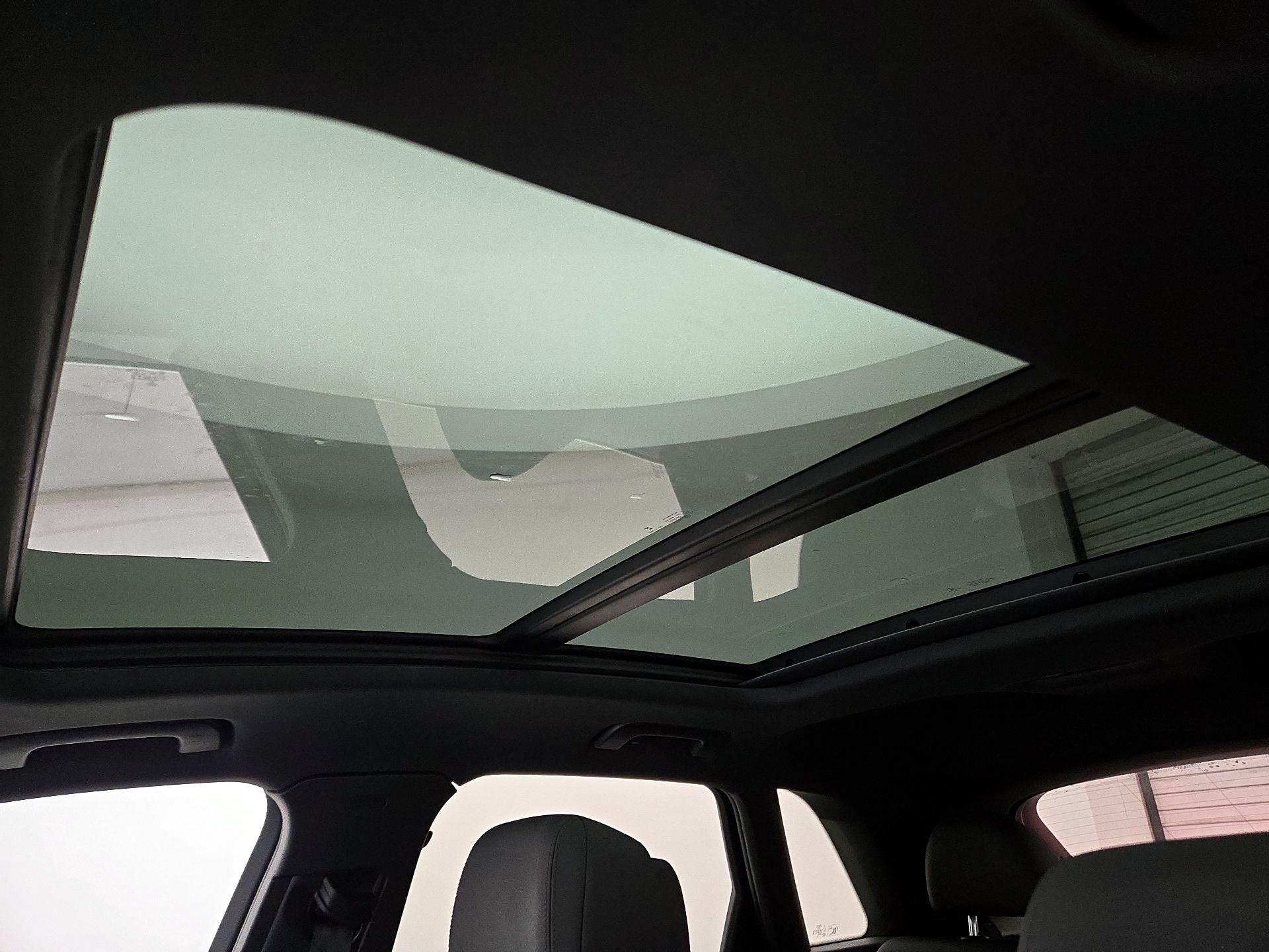 Thumbnail: 2020 Audi Q3 - 19