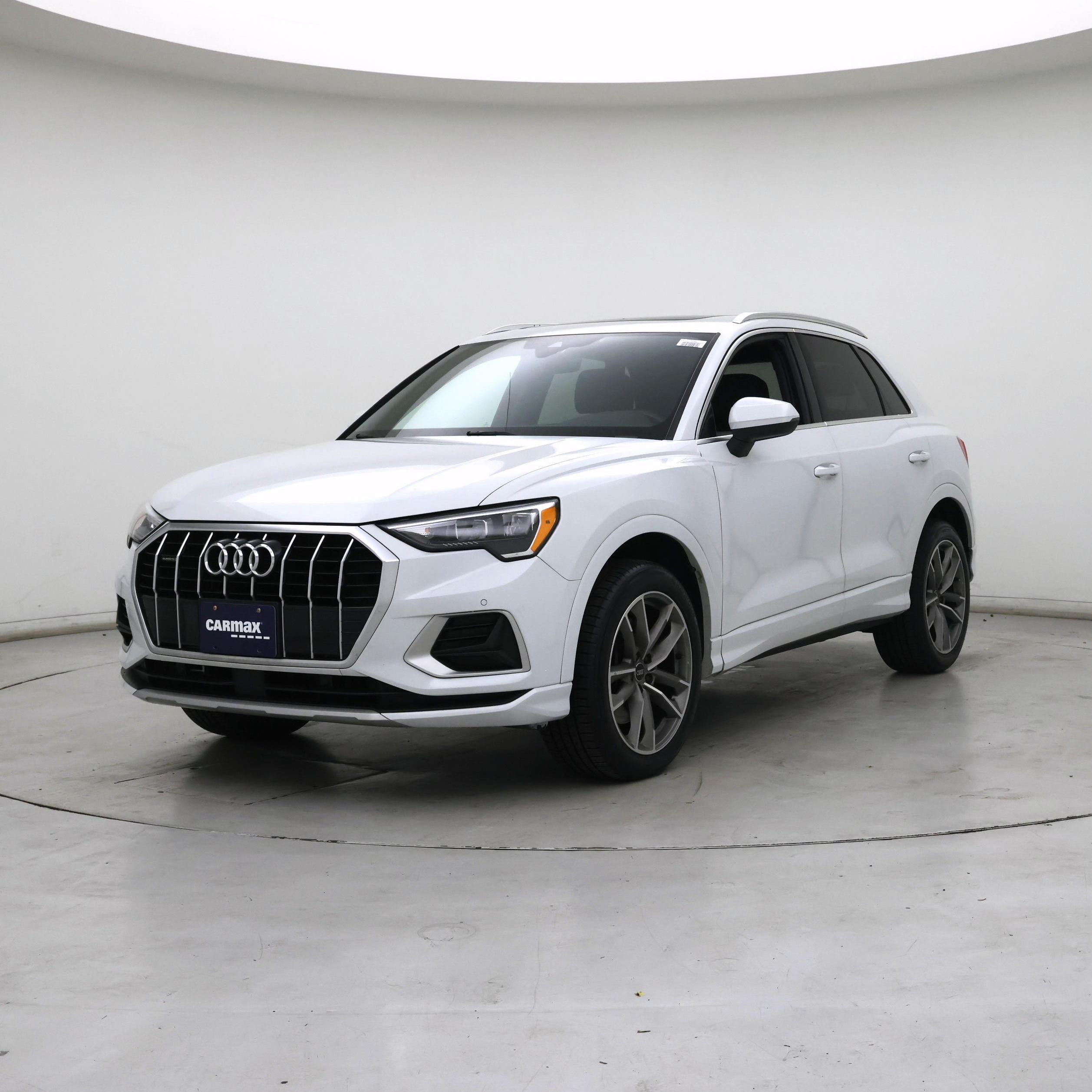 Thumbnail: 2020 Audi Q3 - 4