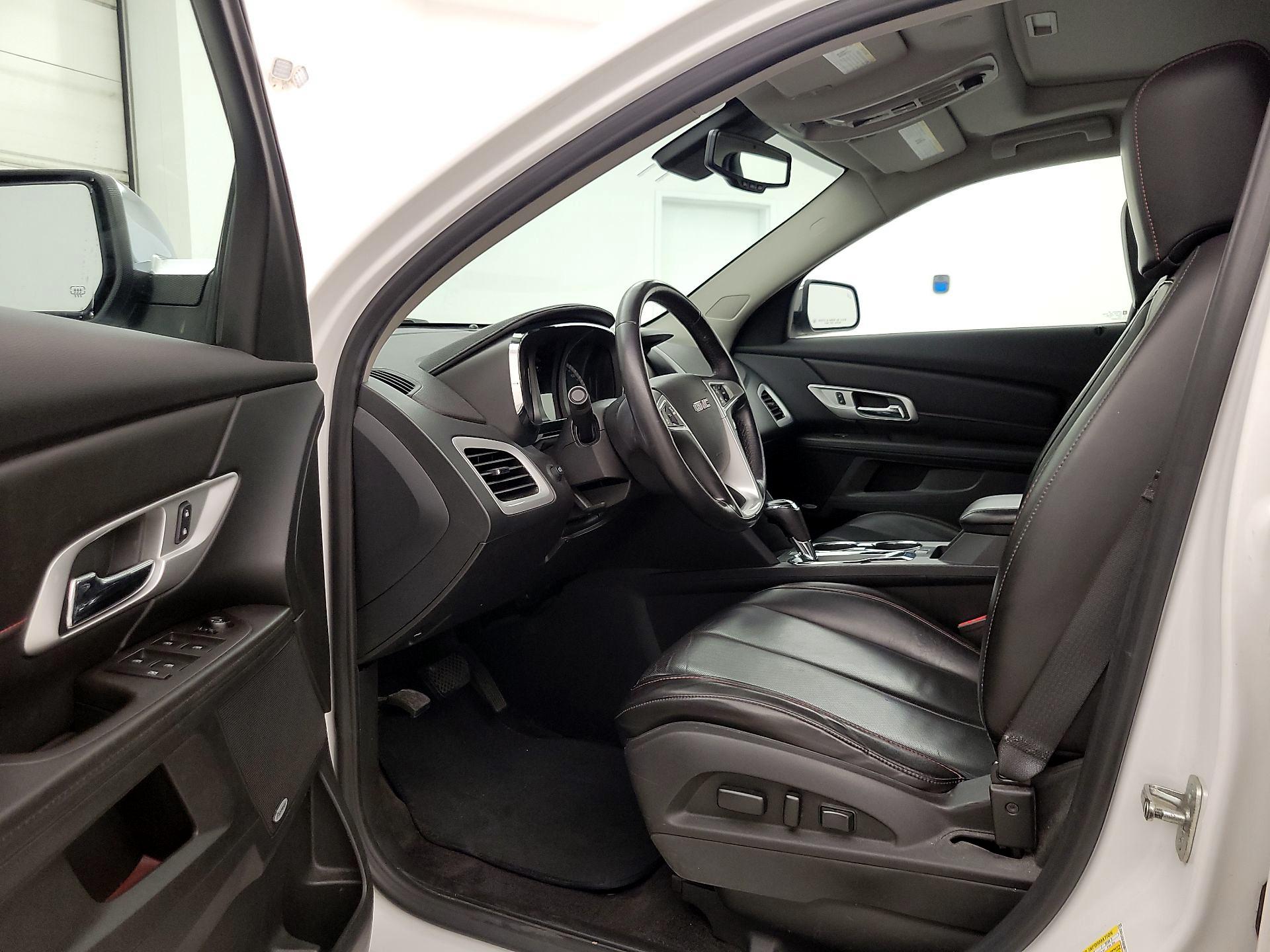 Thumbnail: 2016 GMC Terrain - 11