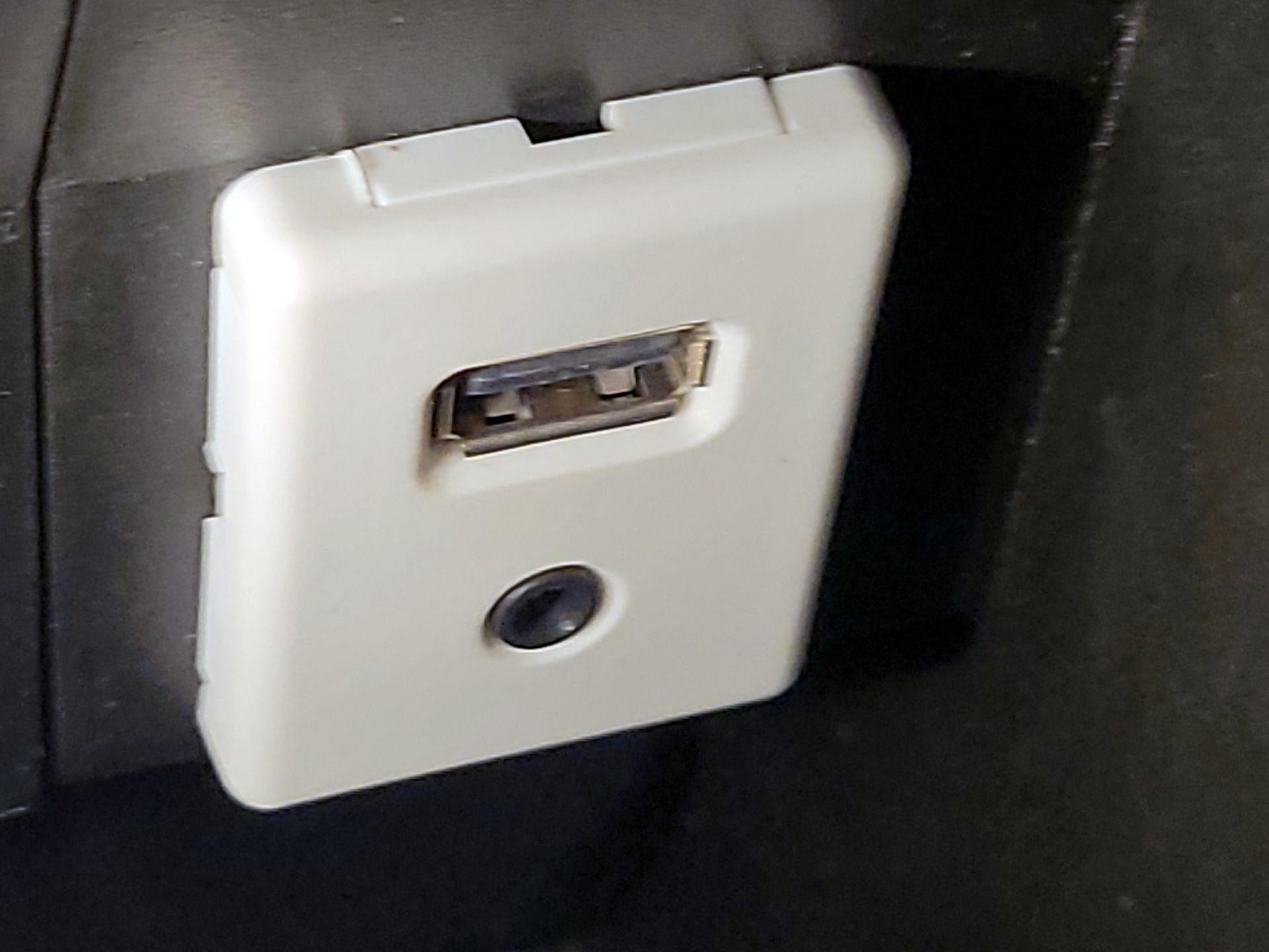 Thumbnail: 2016 GMC Terrain - 19