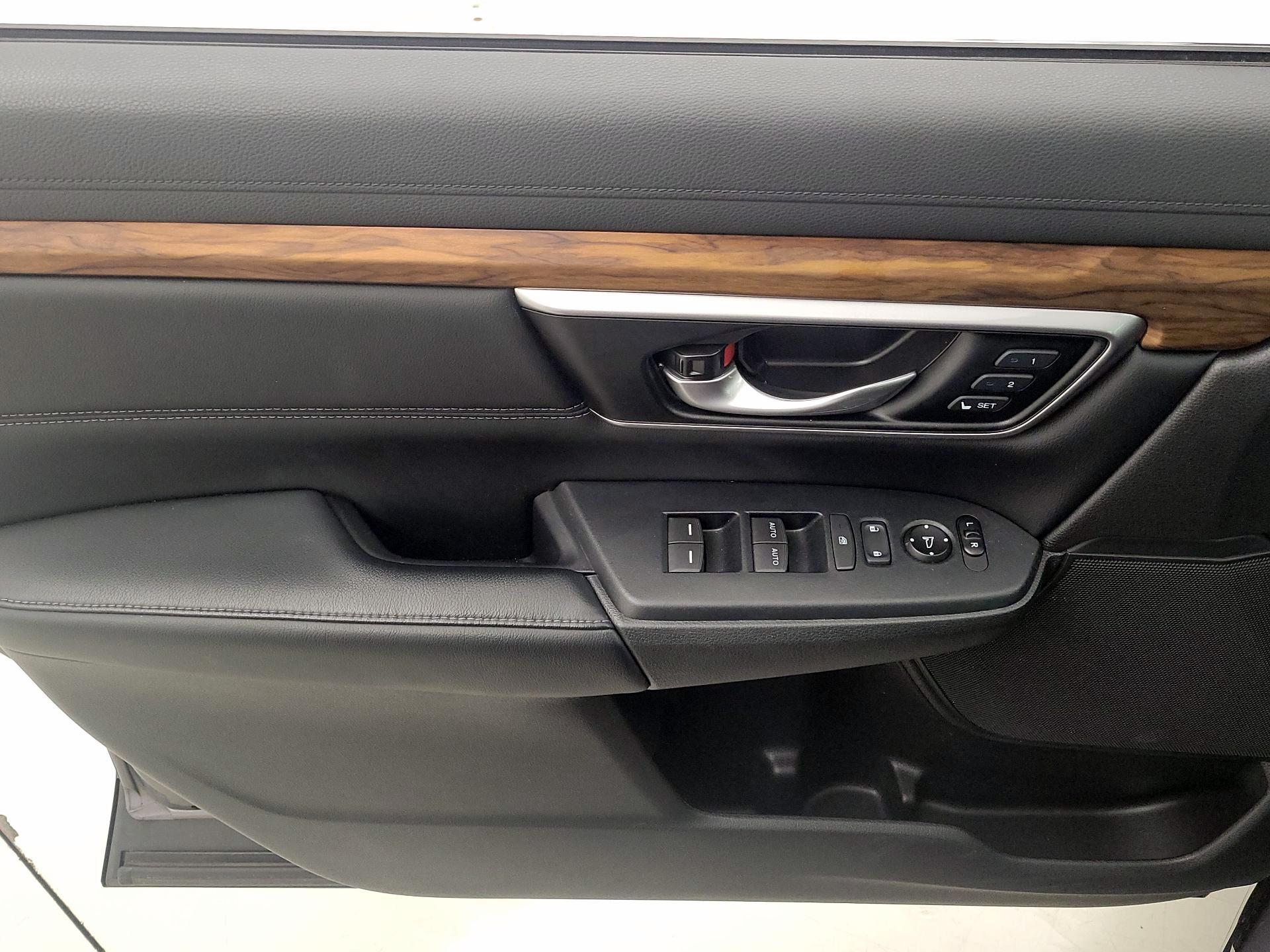 Thumbnail: 2019 Honda CR-V - 12