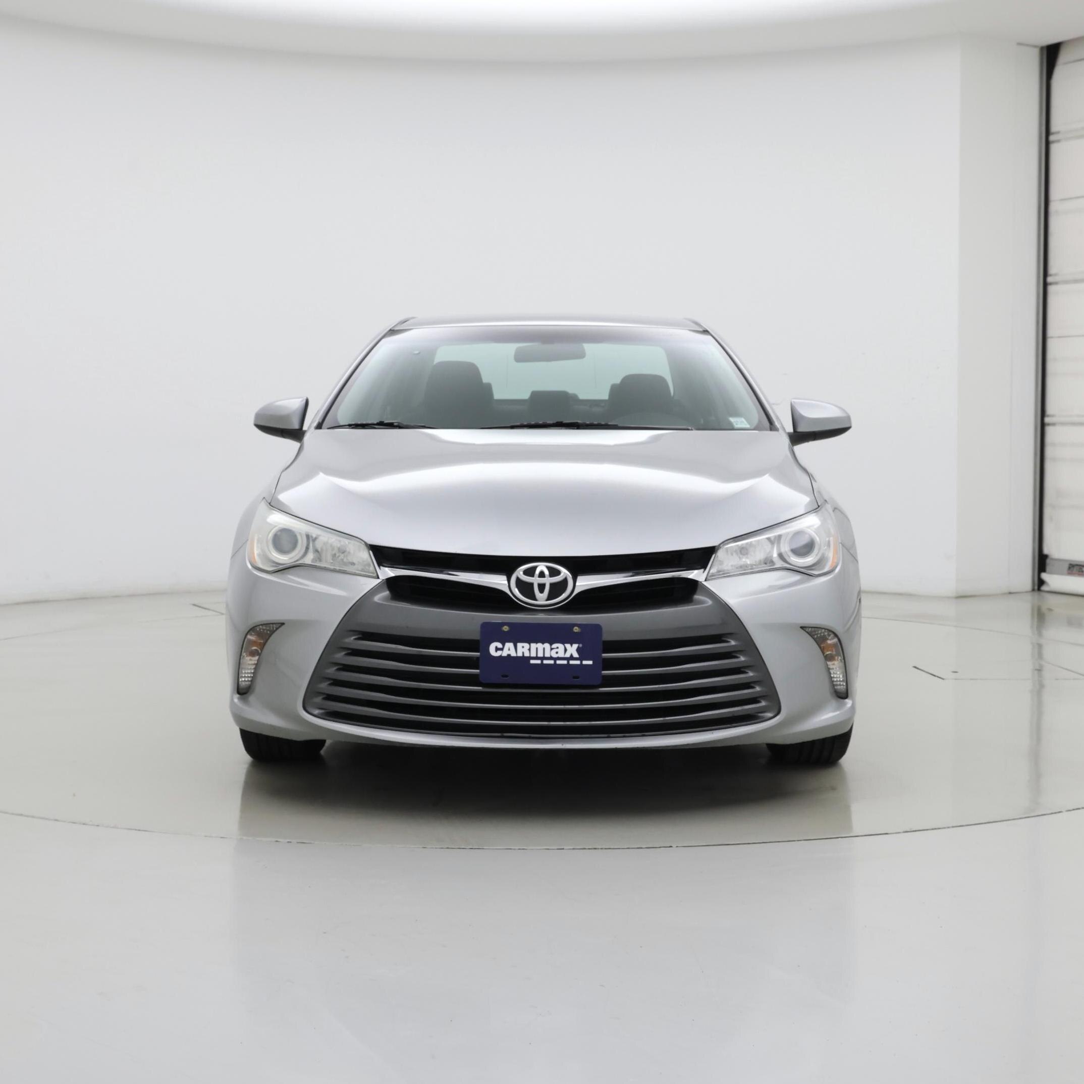 Thumbnail: 2016 Toyota Camry - 5