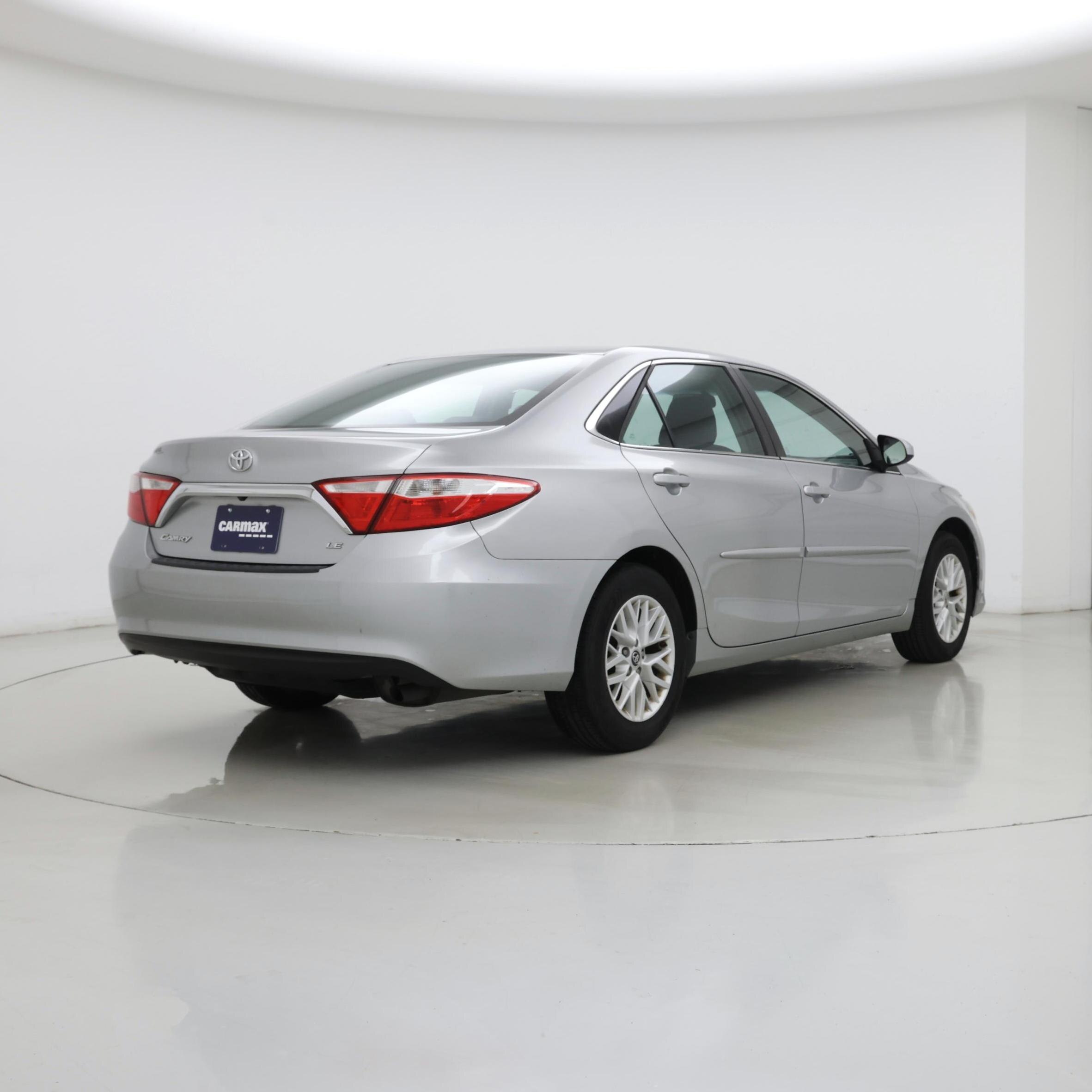 Thumbnail: 2016 Toyota Camry - 8
