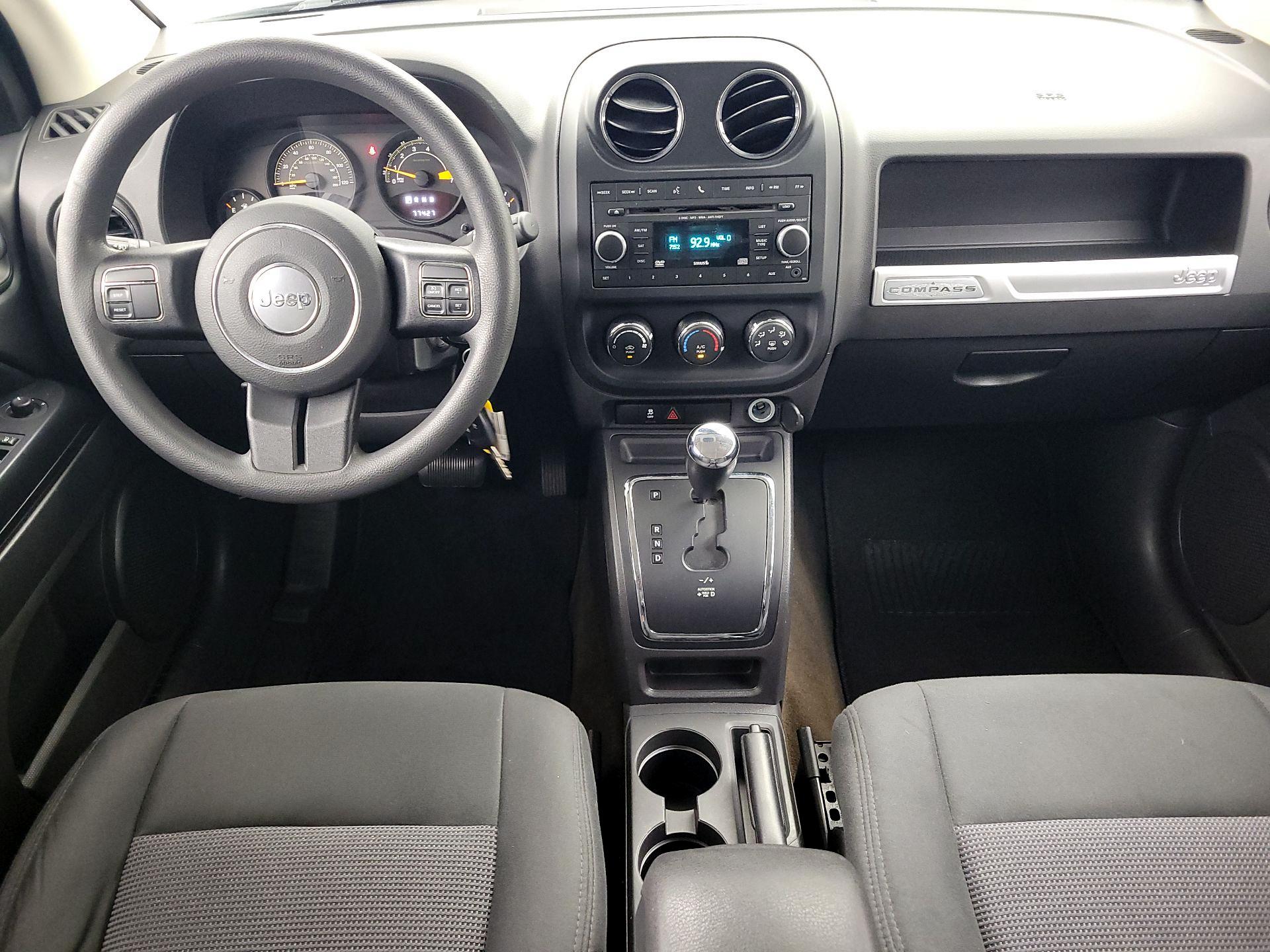 Thumbnail: 2014 Jeep Compass - 9