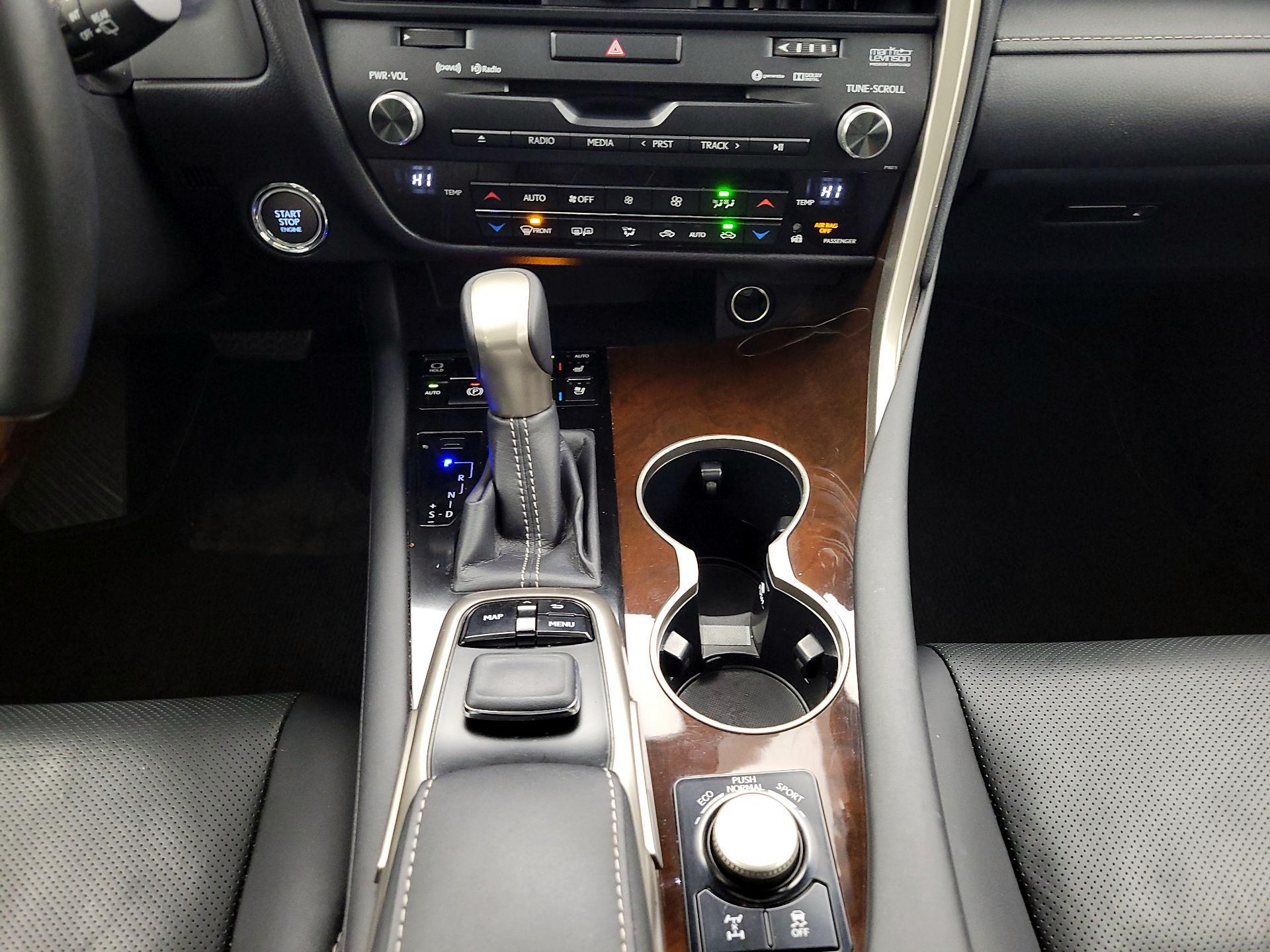 Thumbnail: 2016 Lexus RX - 18