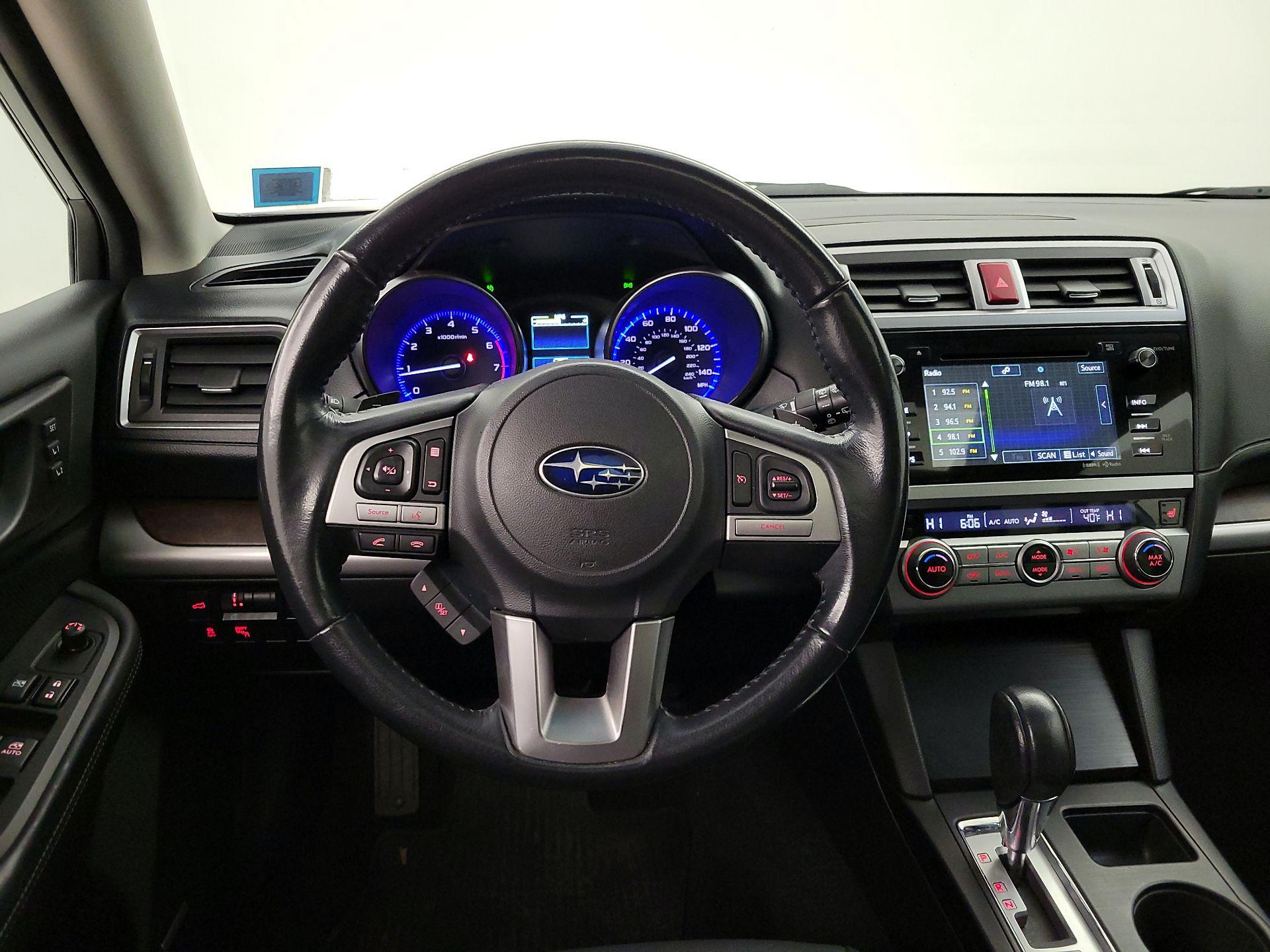 Thumbnail: 2016 Subaru Outback - 10