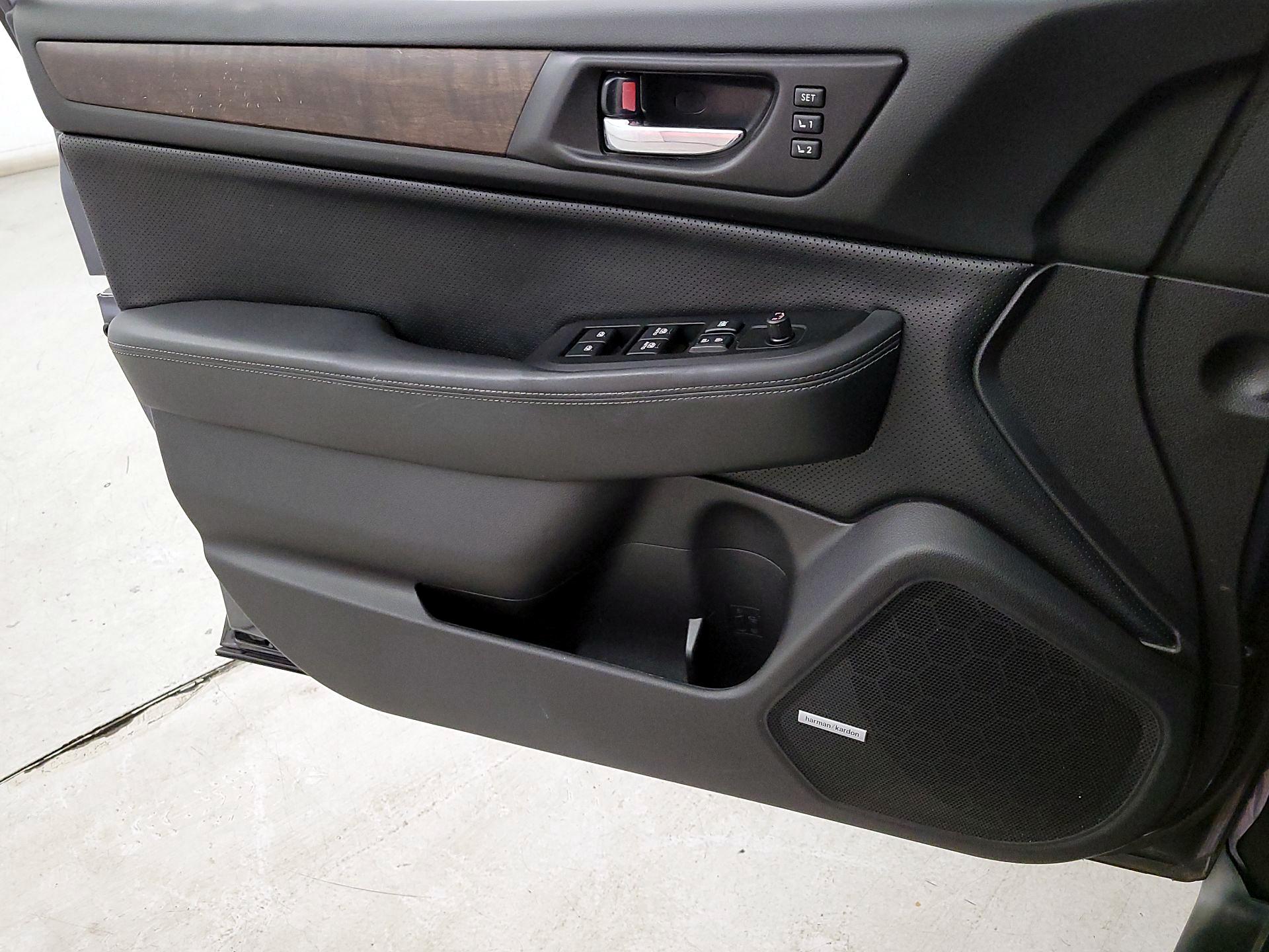 Thumbnail: 2016 Subaru Outback - 12