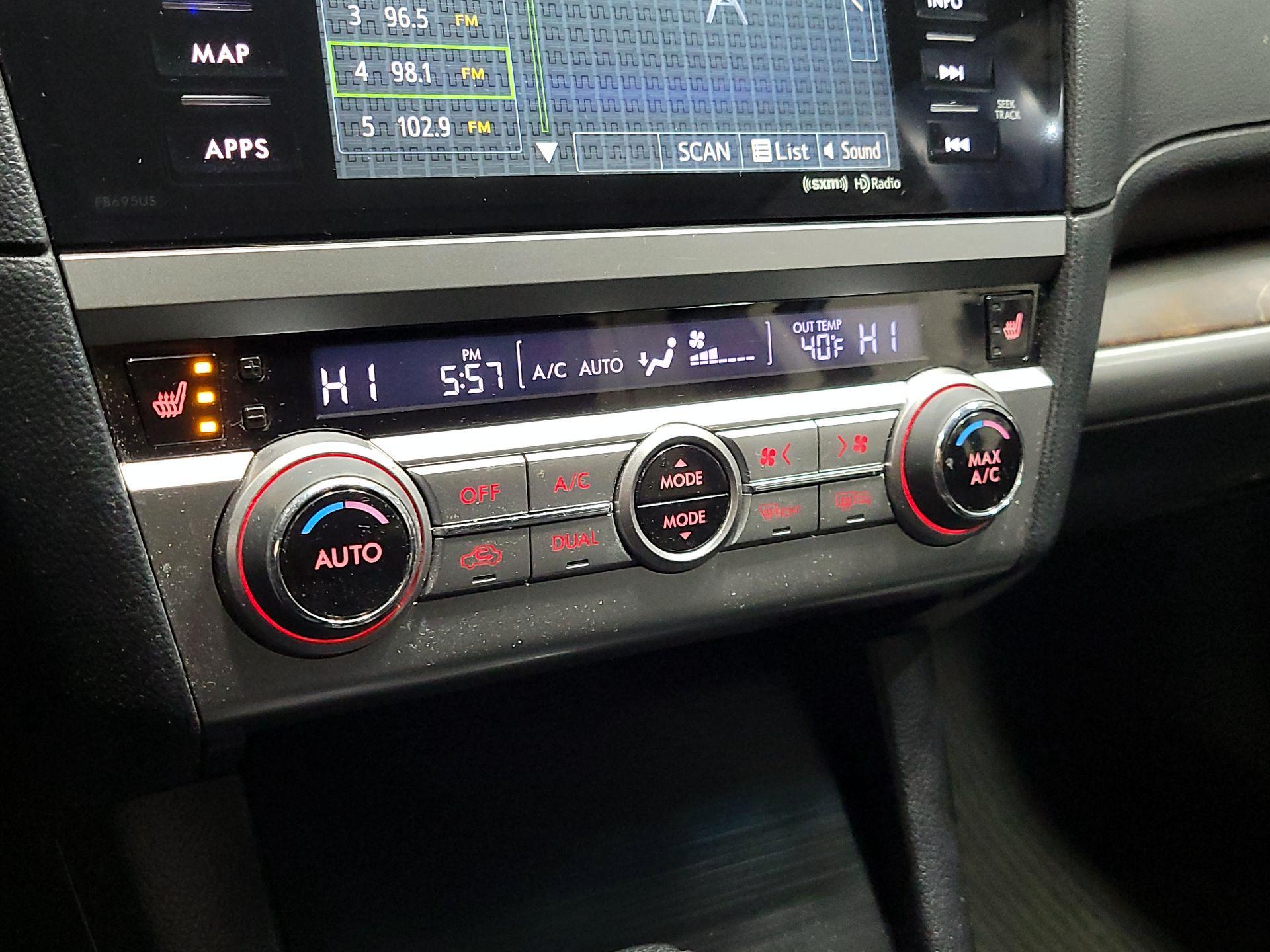 Thumbnail: 2016 Subaru Outback - 16