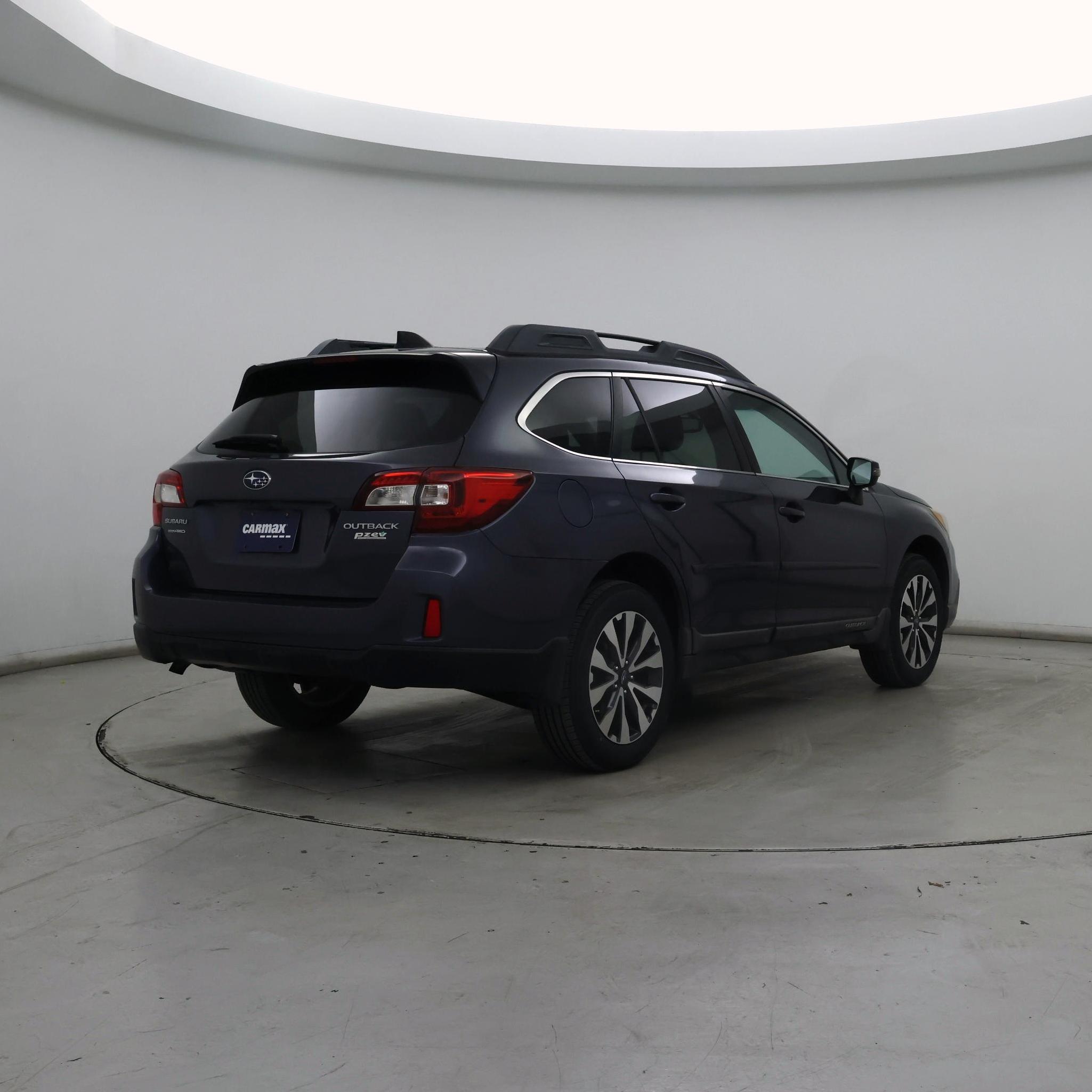 Thumbnail: 2016 Subaru Outback - 8