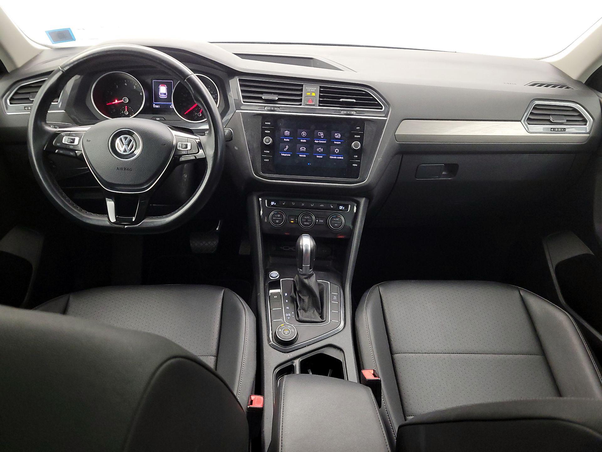 Thumbnail: 2019 Volkswagen Tiguan - 9