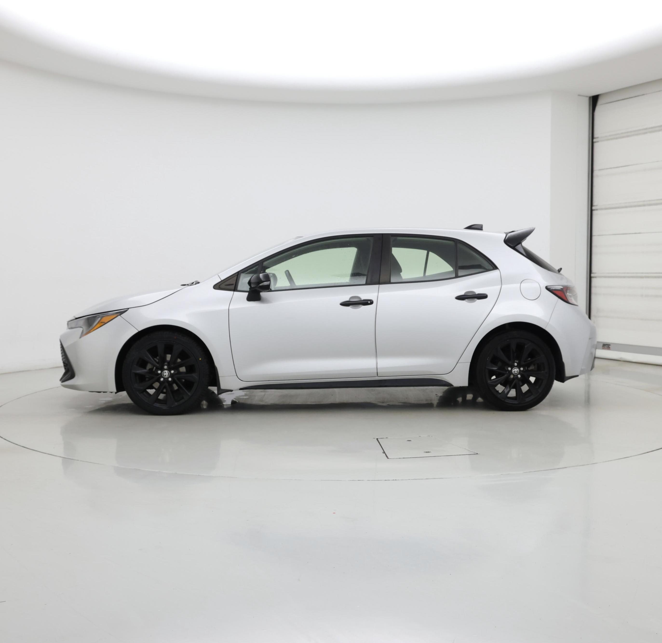 Thumbnail: 2022 Toyota Corolla - 3