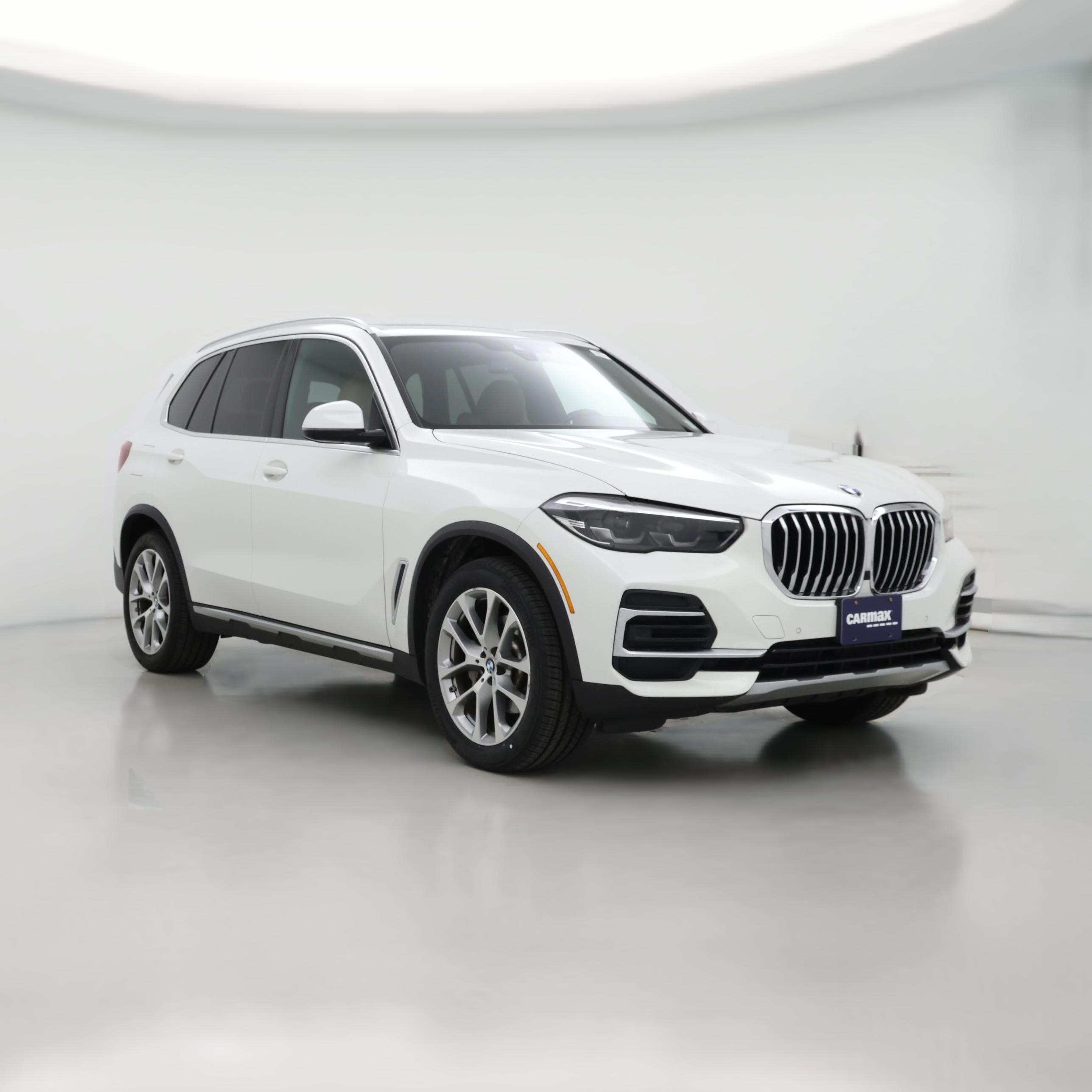 Thumbnail: 2023 BMW X5 - 1